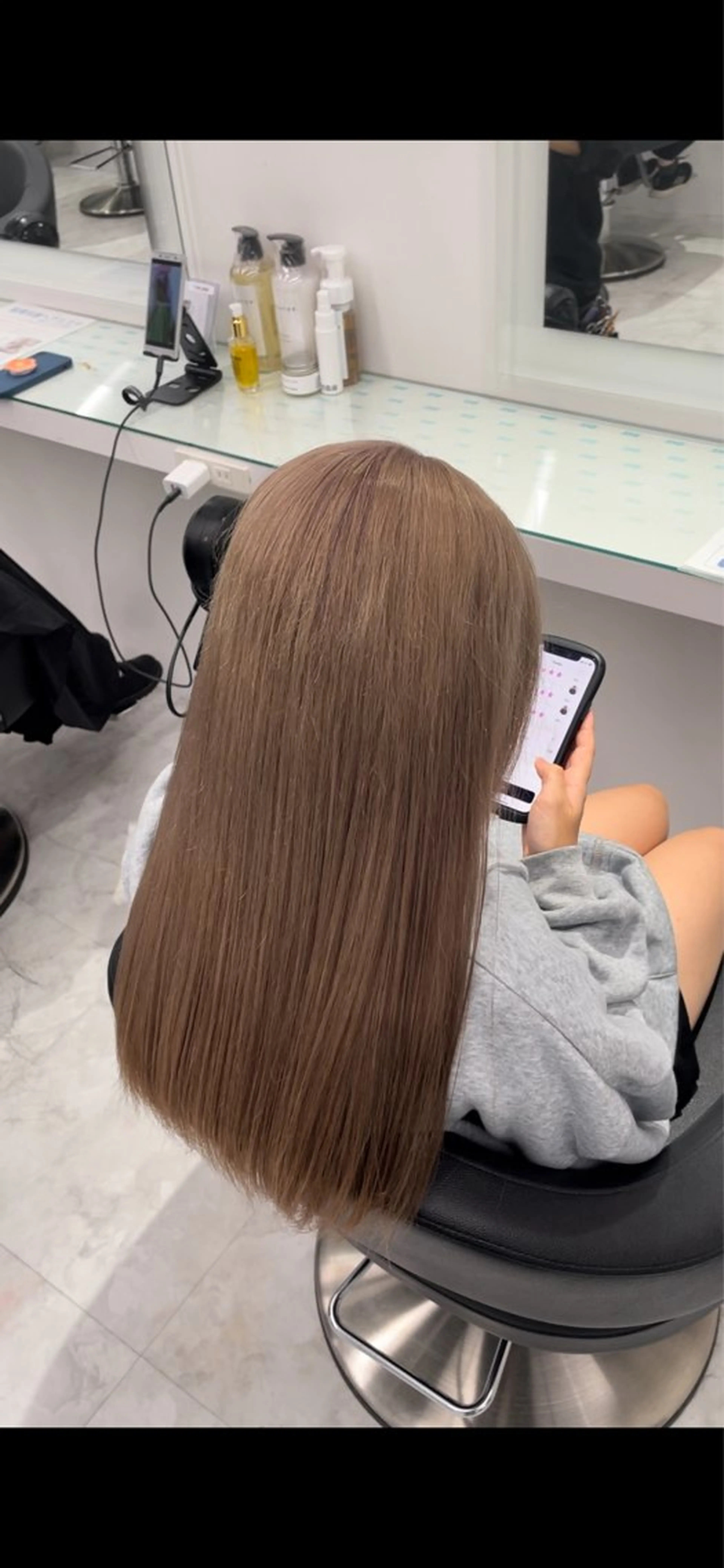 ロング カラー ハイトーン艶カラー 🤍ゆうひのヘアスタイル