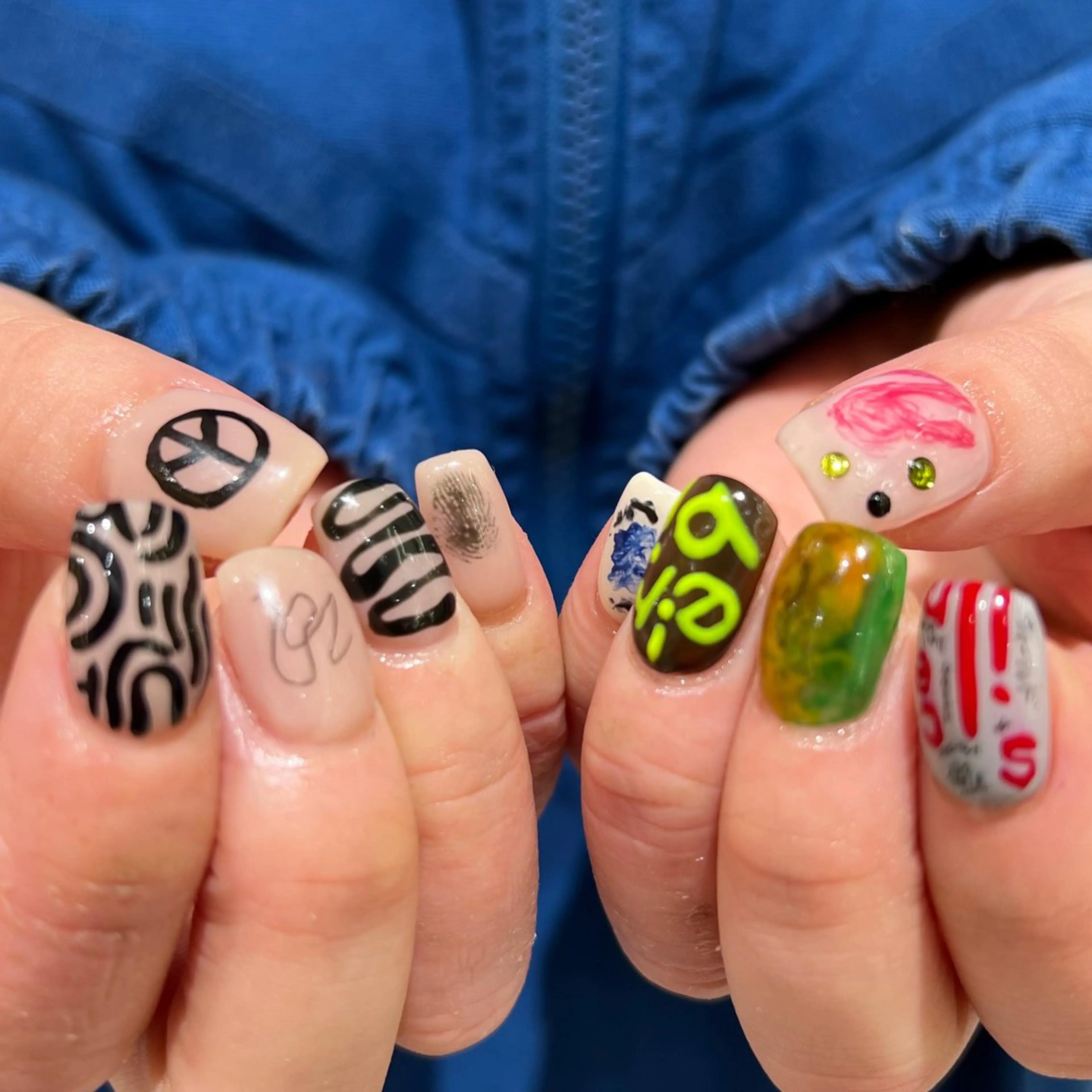 ネイル ニュアンスネイル ハンドネイル レディースパーマ 🧺🪽/SHUNOのヘアスタイル