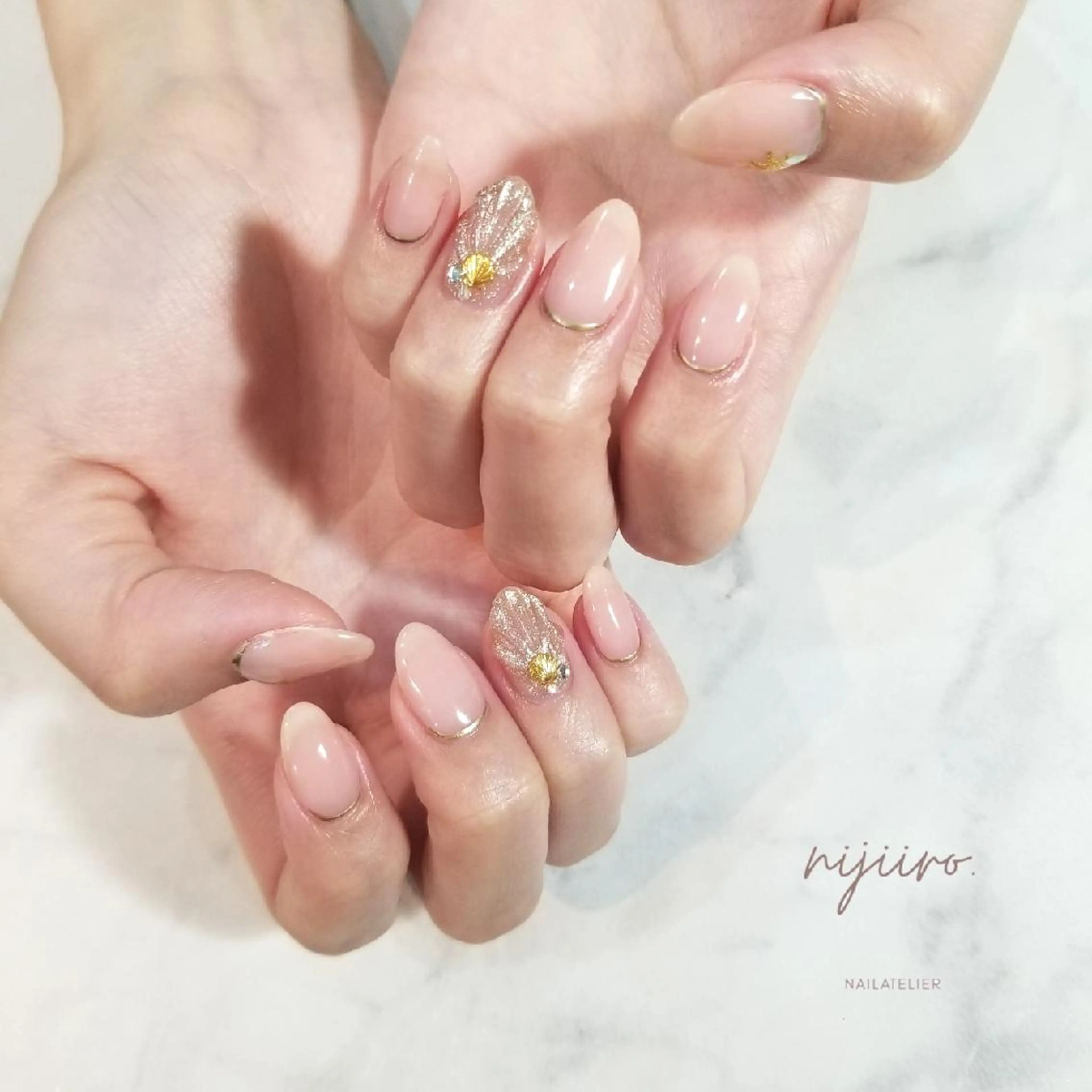 ネイル ハンドネイル nijiiro🌈 サトウのネイルデザイン