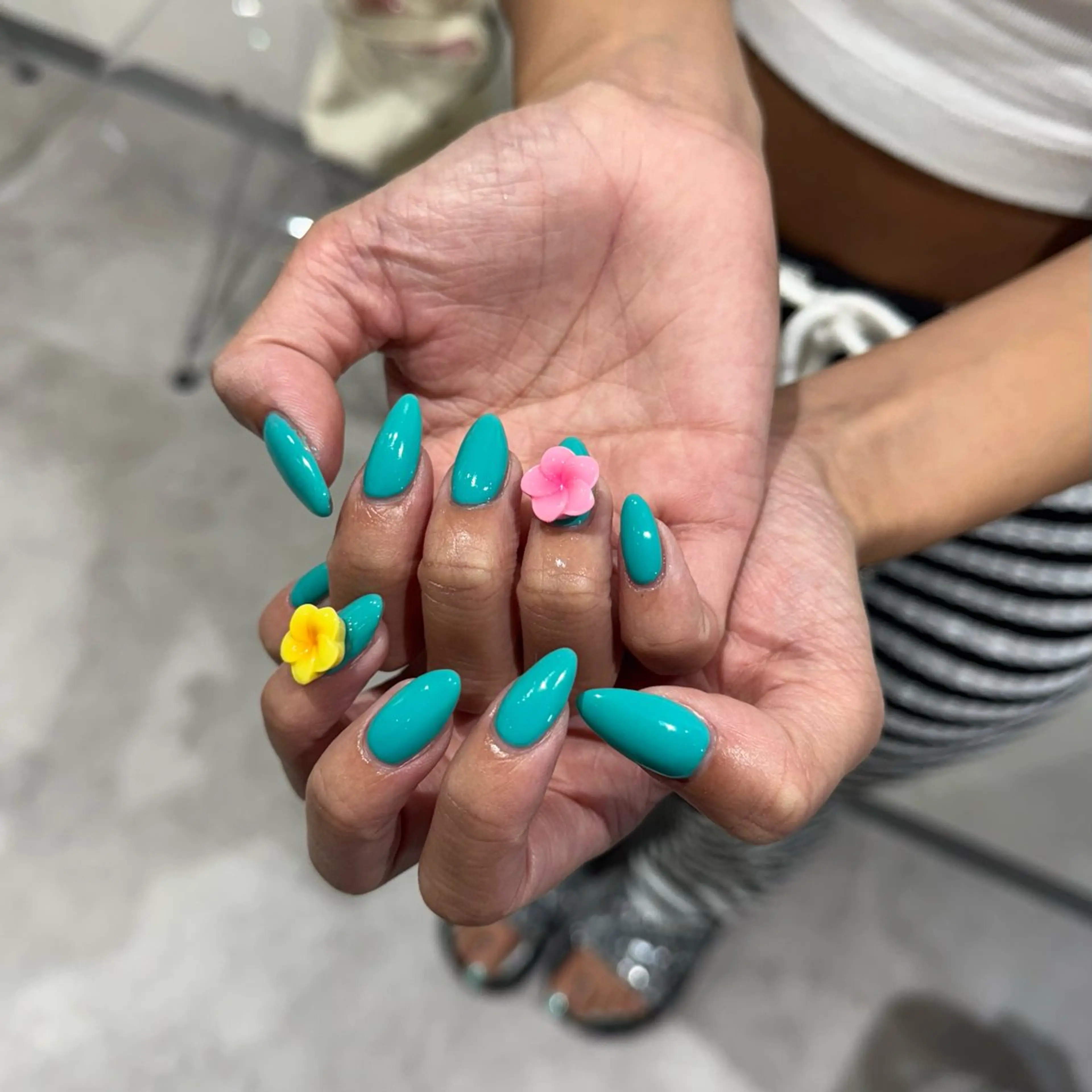 ネイル ハンドネイル IROHA NAIL 北村菜帆のネイルデザイン