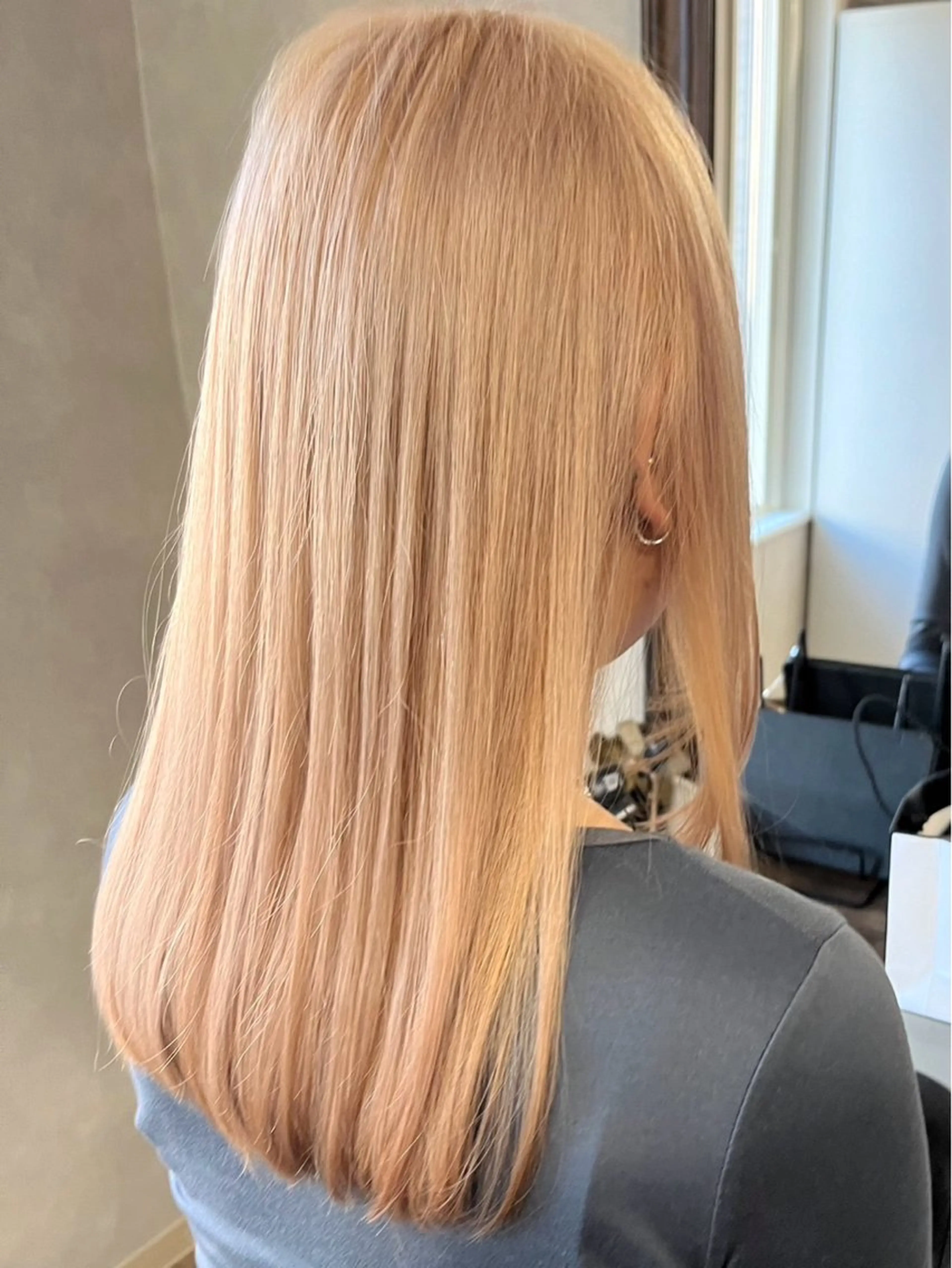 ロング カラー 山田 誠也のヘアスタイル