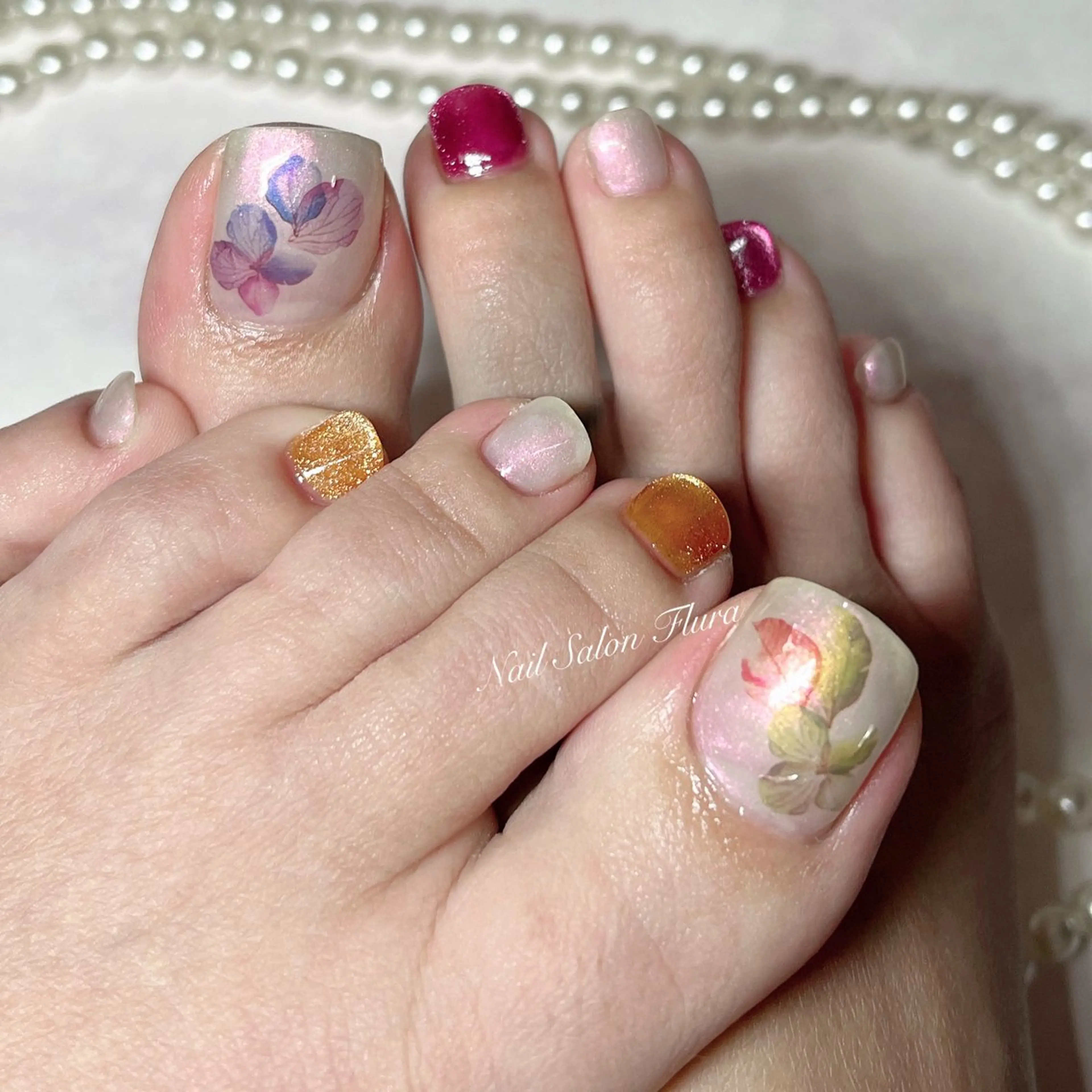 ネイル NailSalon Fluraのネイルデザイン