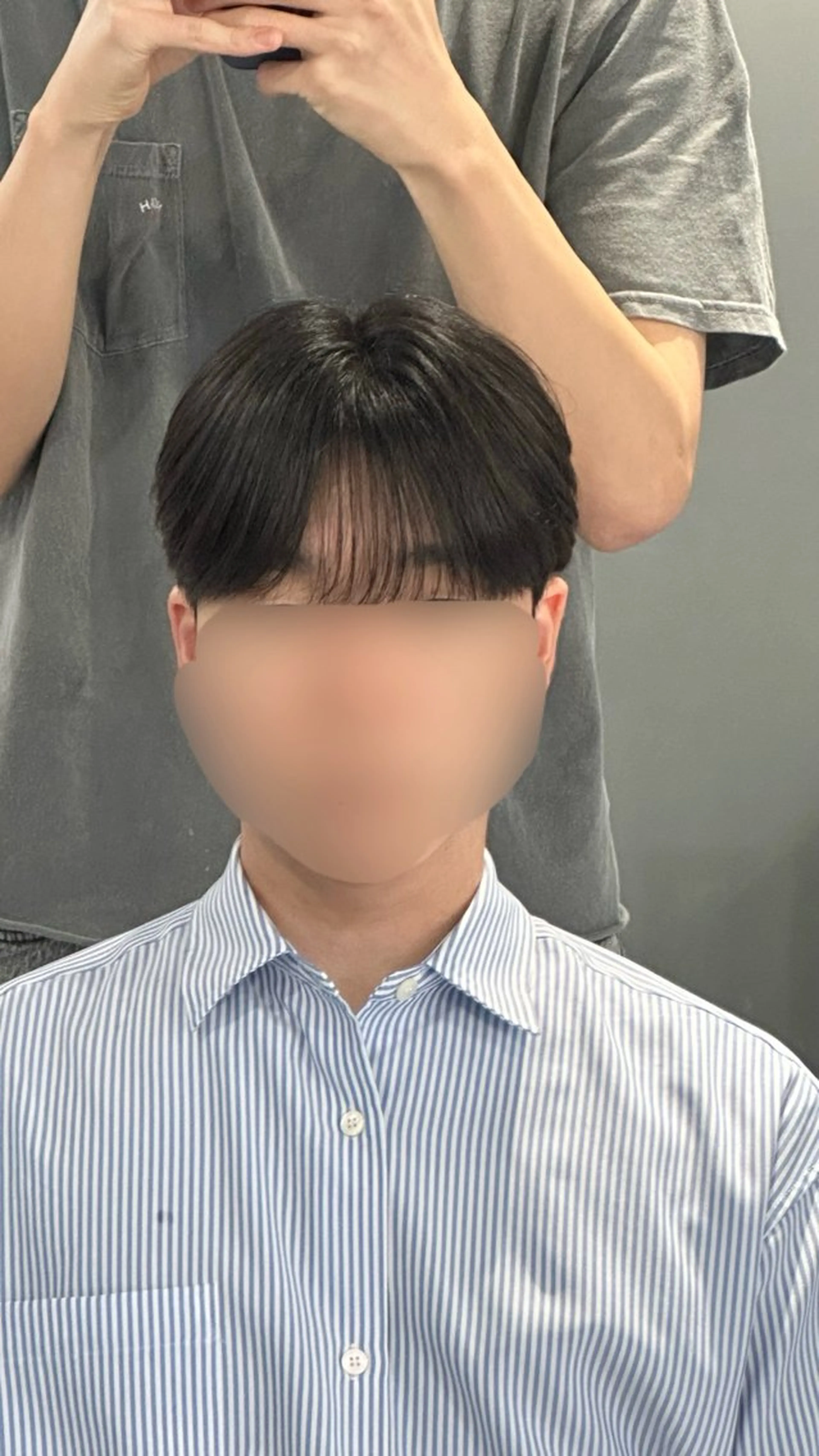 メンズ ダウンパーマ メンズ韓国風 マッシュ メンズパーマ シースルーマッシュ カット パーマ 和 ／韓国メンズスタイルのヘアスタイル