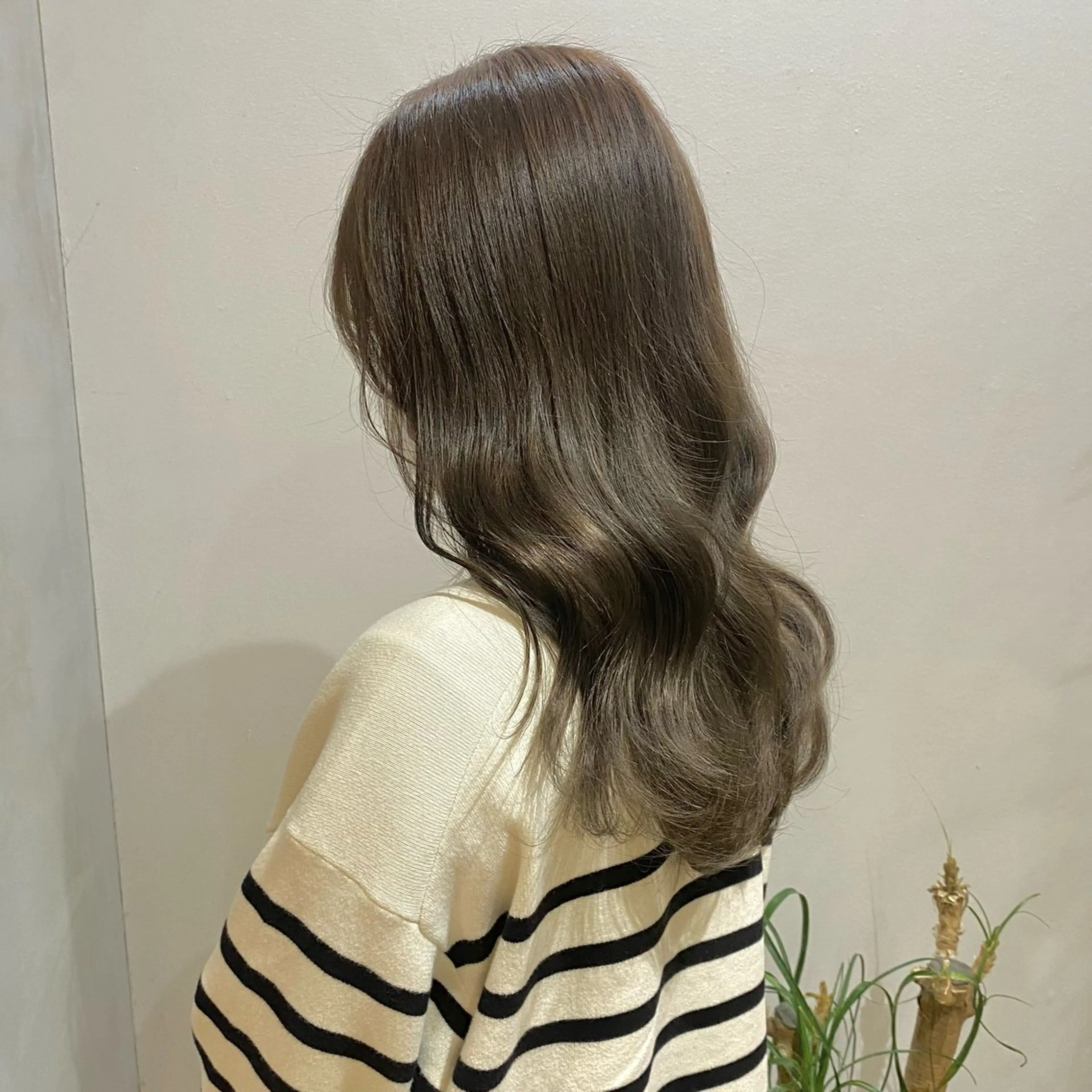 ロング カラー otoha✳︎ くすみカラーのヘアスタイル