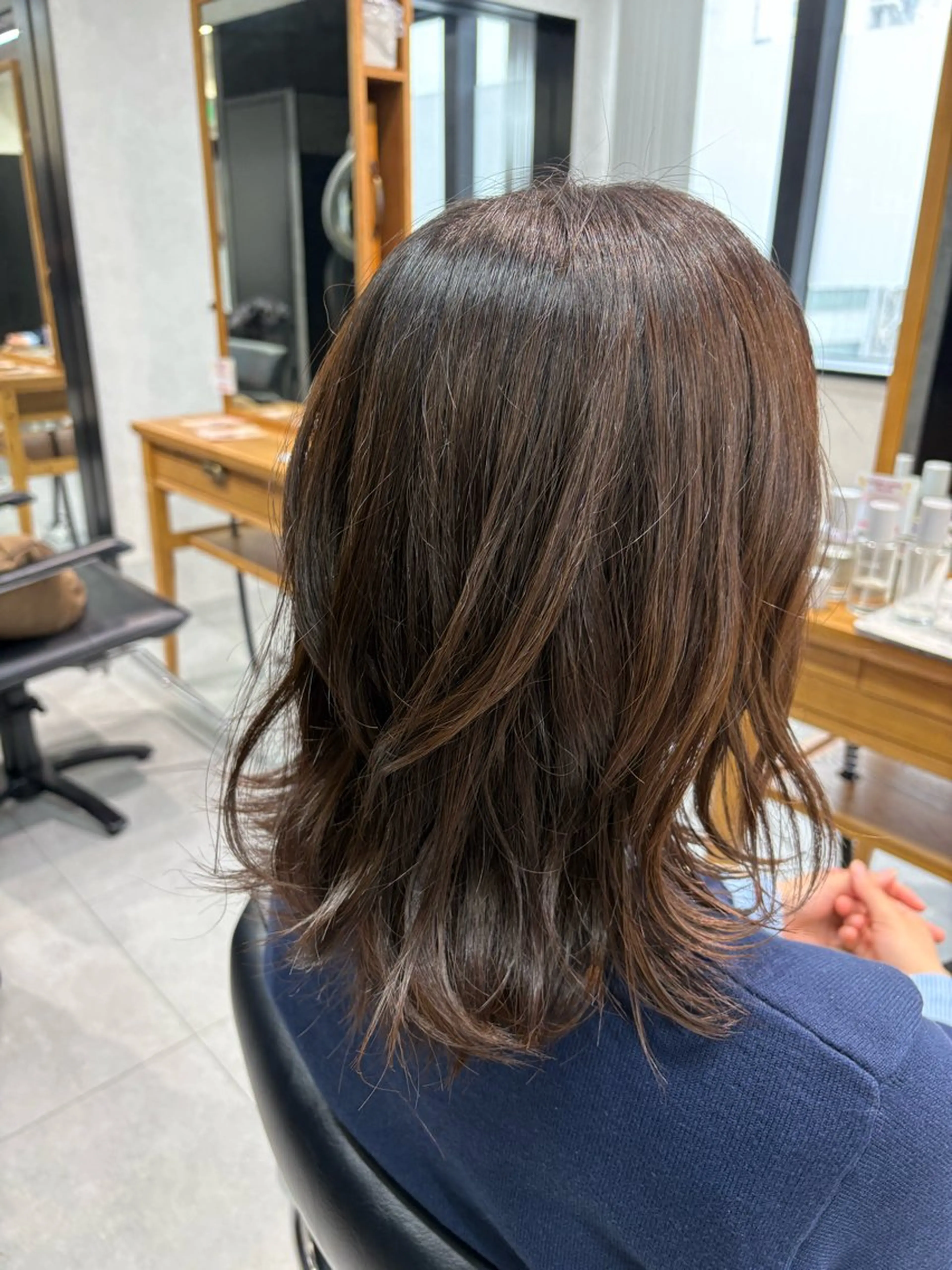 ミディアム 髪質改善 縮毛矯正 トリートメント 酸熱トリートメント ヘアカラー カラーモデル募集 ✨🤍モモハ🤍✨のヘアスタイル