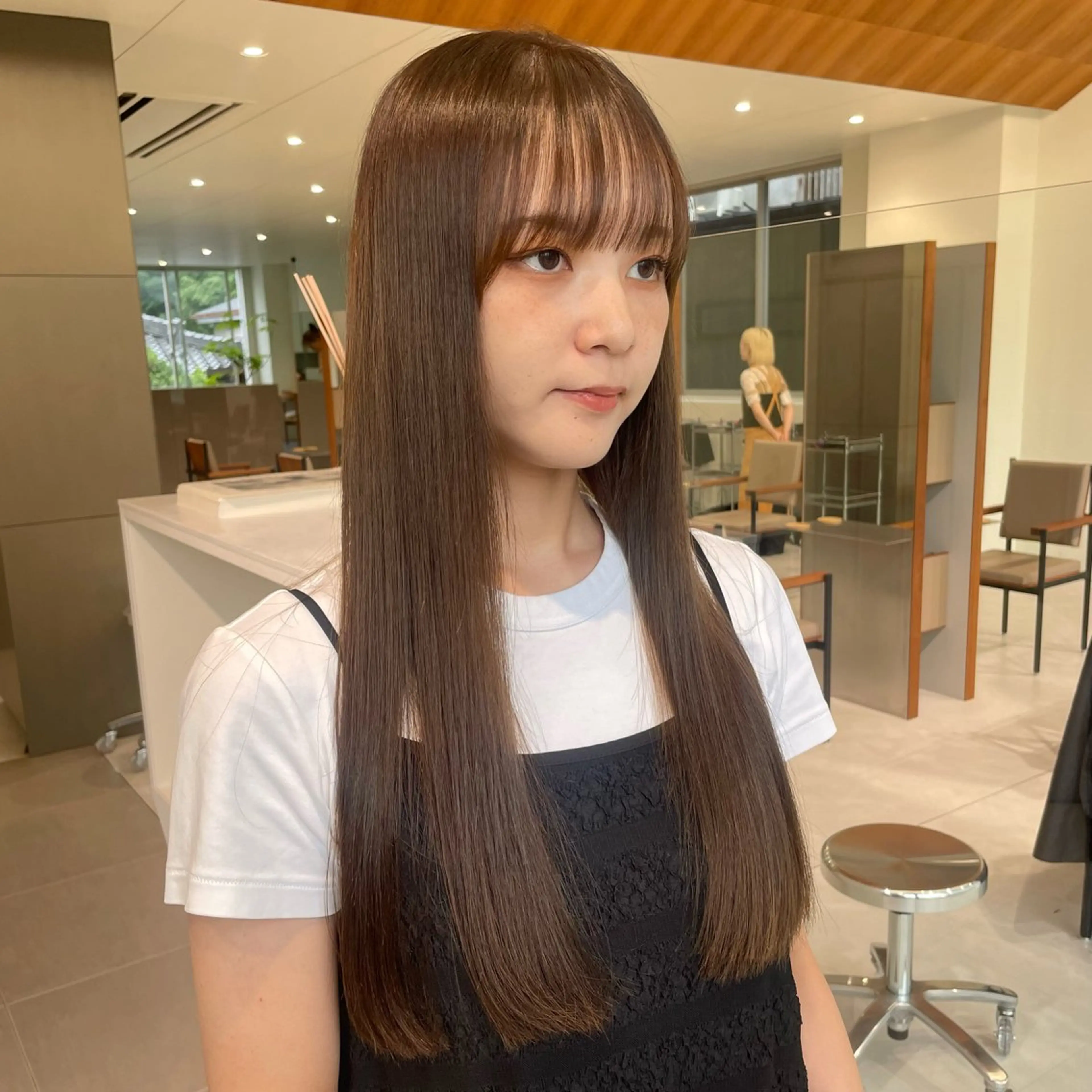 ロング カラー ベージュカラー ブリーチ 透明感カラー ダブルカラー ヘアカラー トリートメント 髪質改善/ボブ 🌻Mutsumiのヘアスタイル