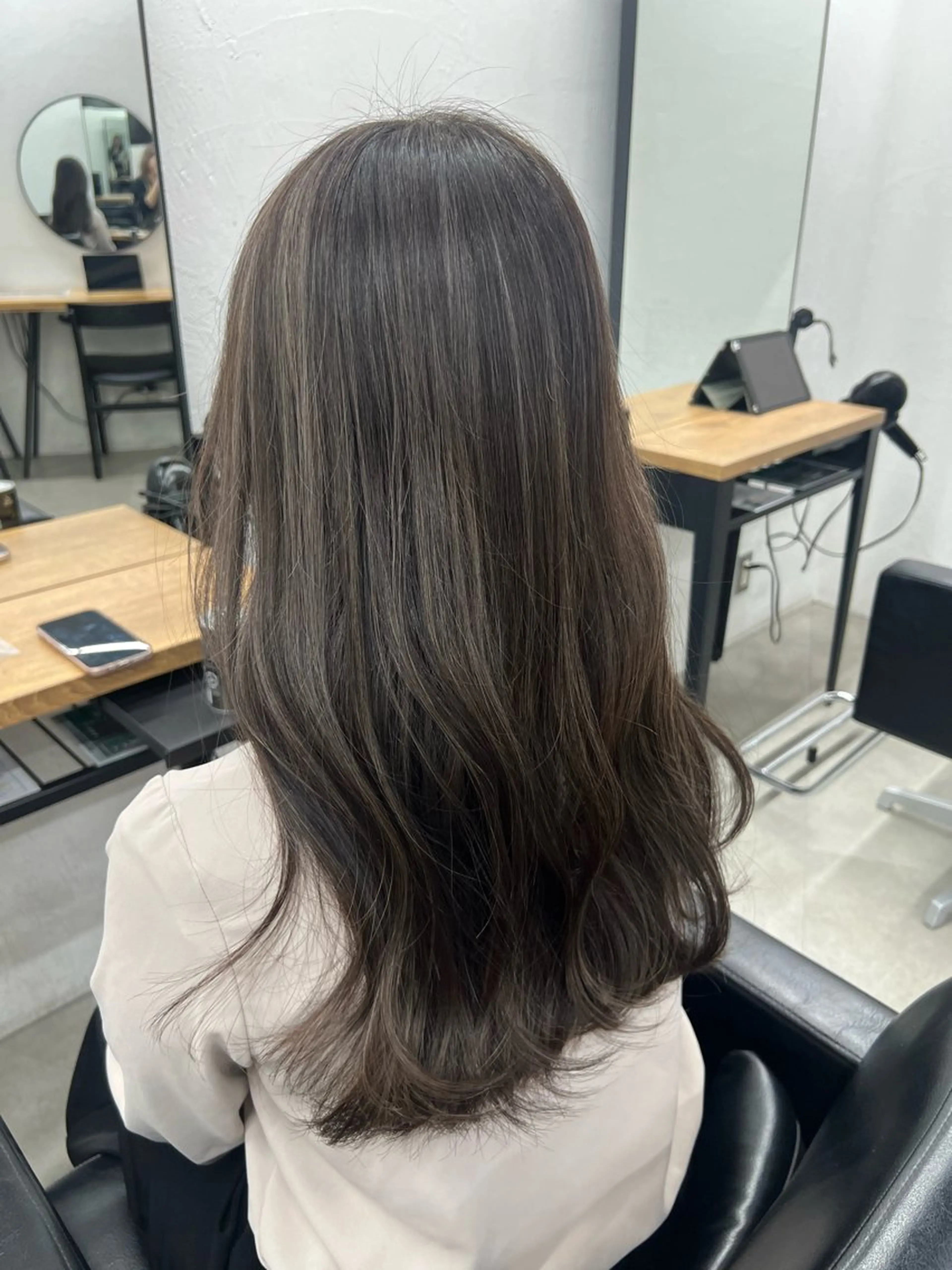 セミロング カラー 🎀 のえか/ハイ トーン/ピンク🤍のヘアスタイル