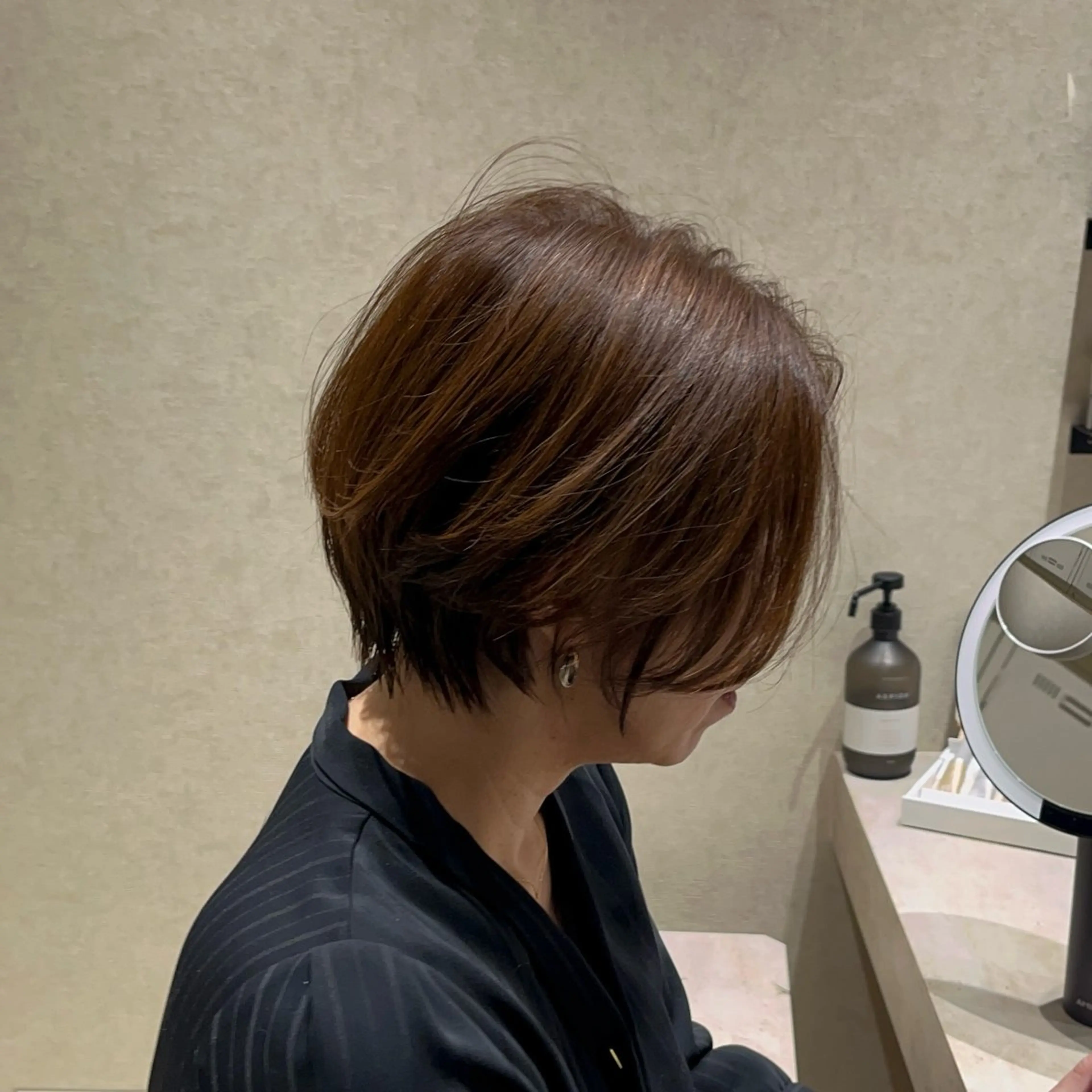 ショート 太田代 桃のヘアスタイル