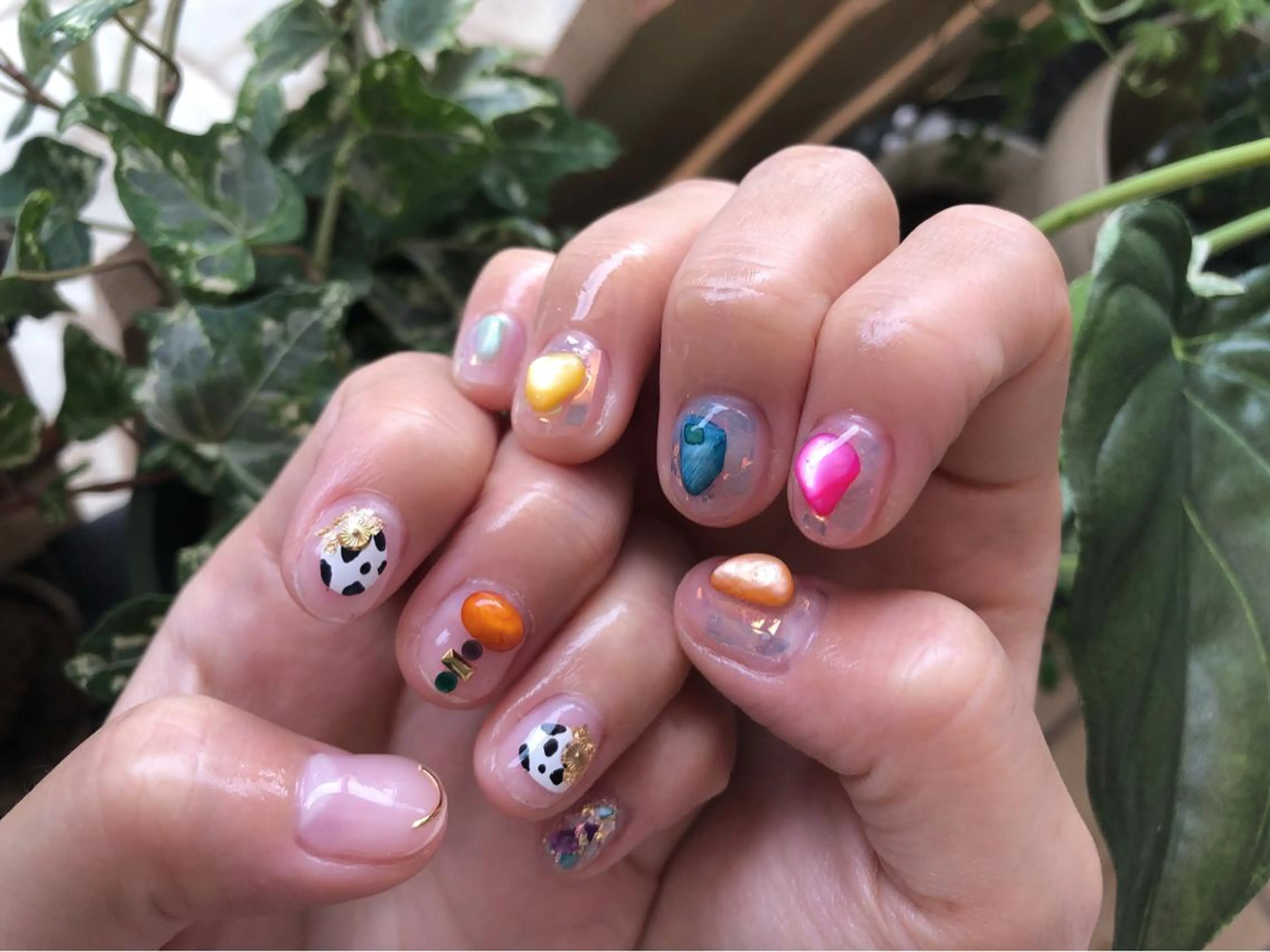 ネイル クリアネイル ハンドネイル パラあり！フィルイン 美フォルムのネイルデザイン