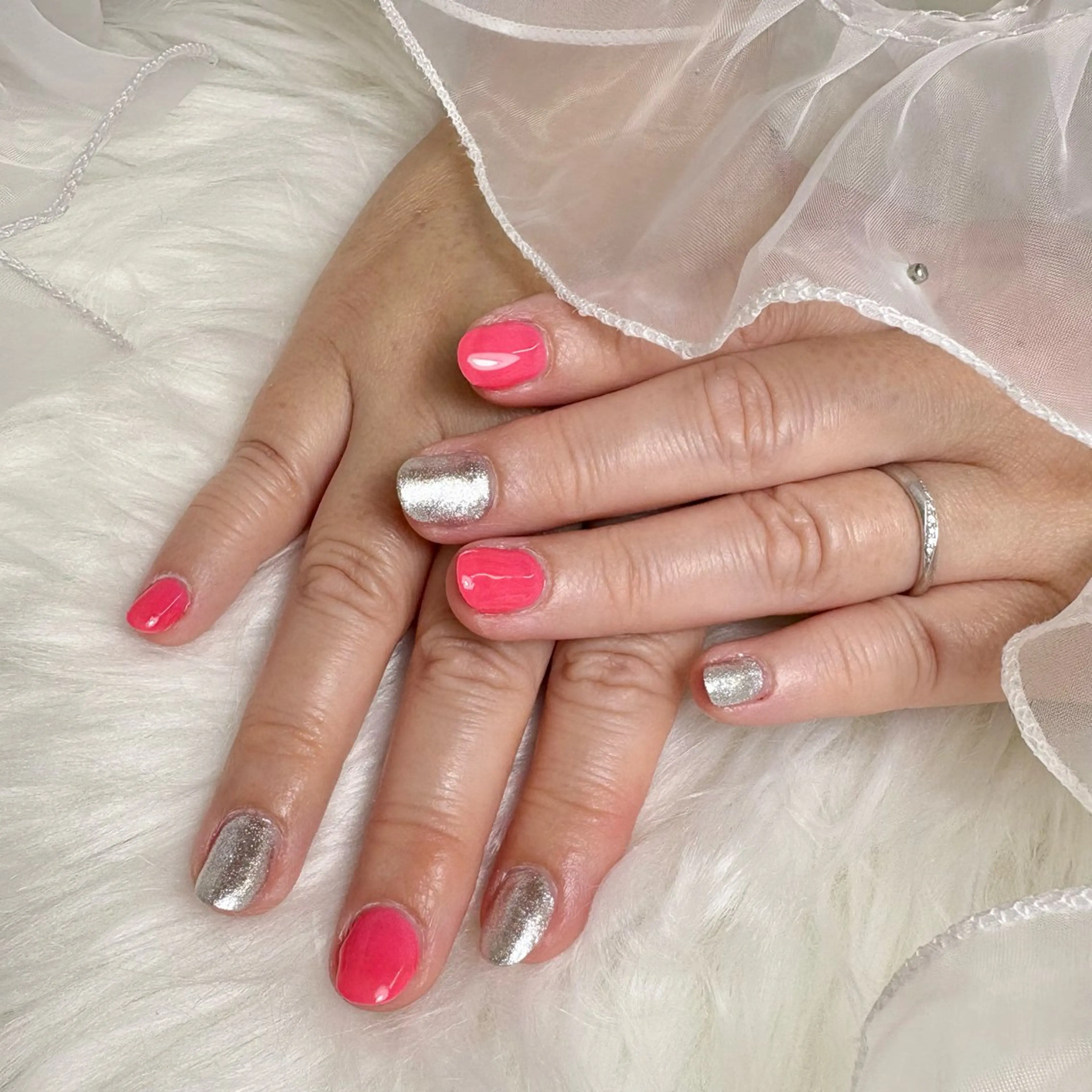 【ハンド】ワンカラー・ラメグラ🎀通常料金¥4,780▶︎¥1,980オフ無しの方の写真