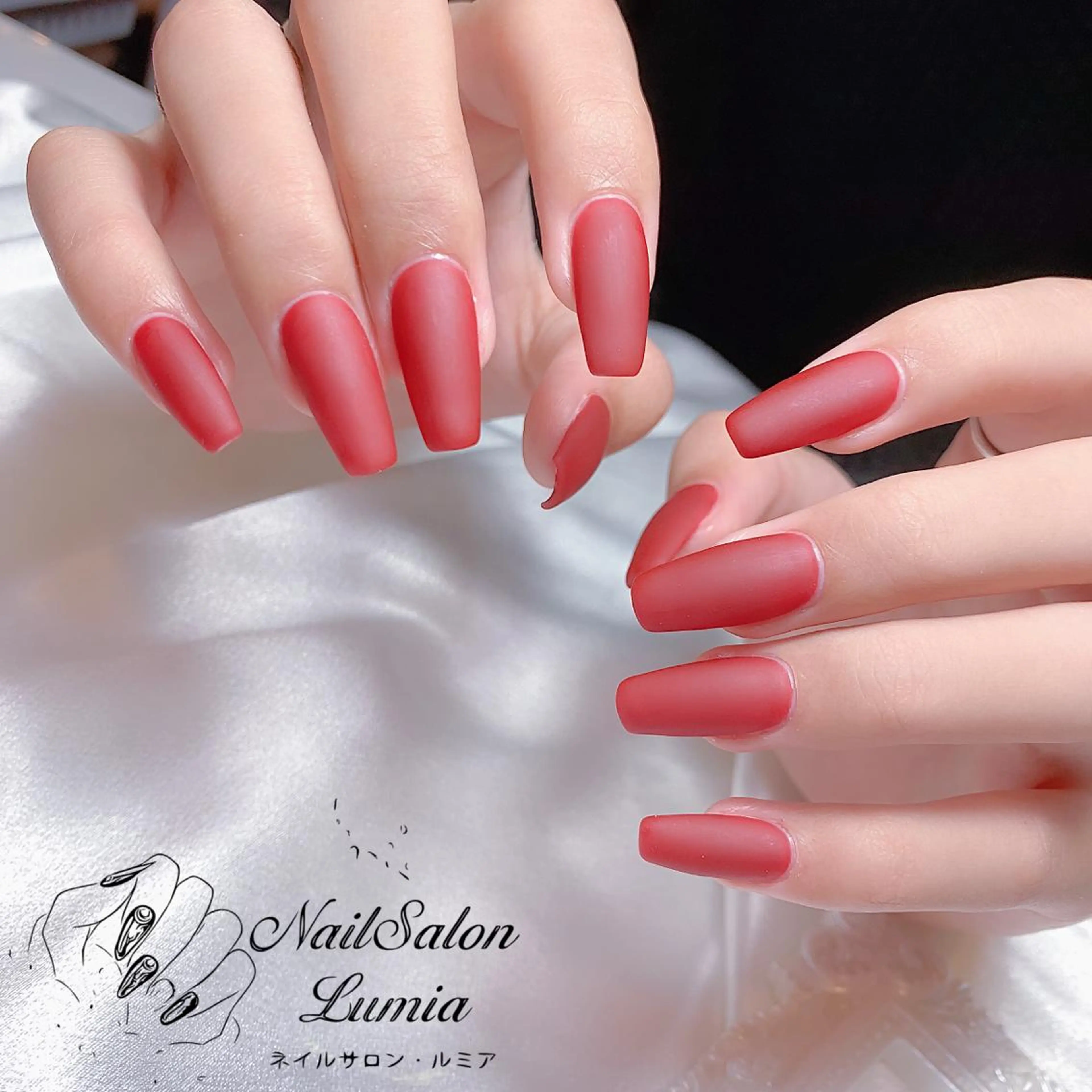 ネイル ジェルネイル マットネイル ハンドネイル ネイルサロン ルミア Lumia 店長のネイルデザイン