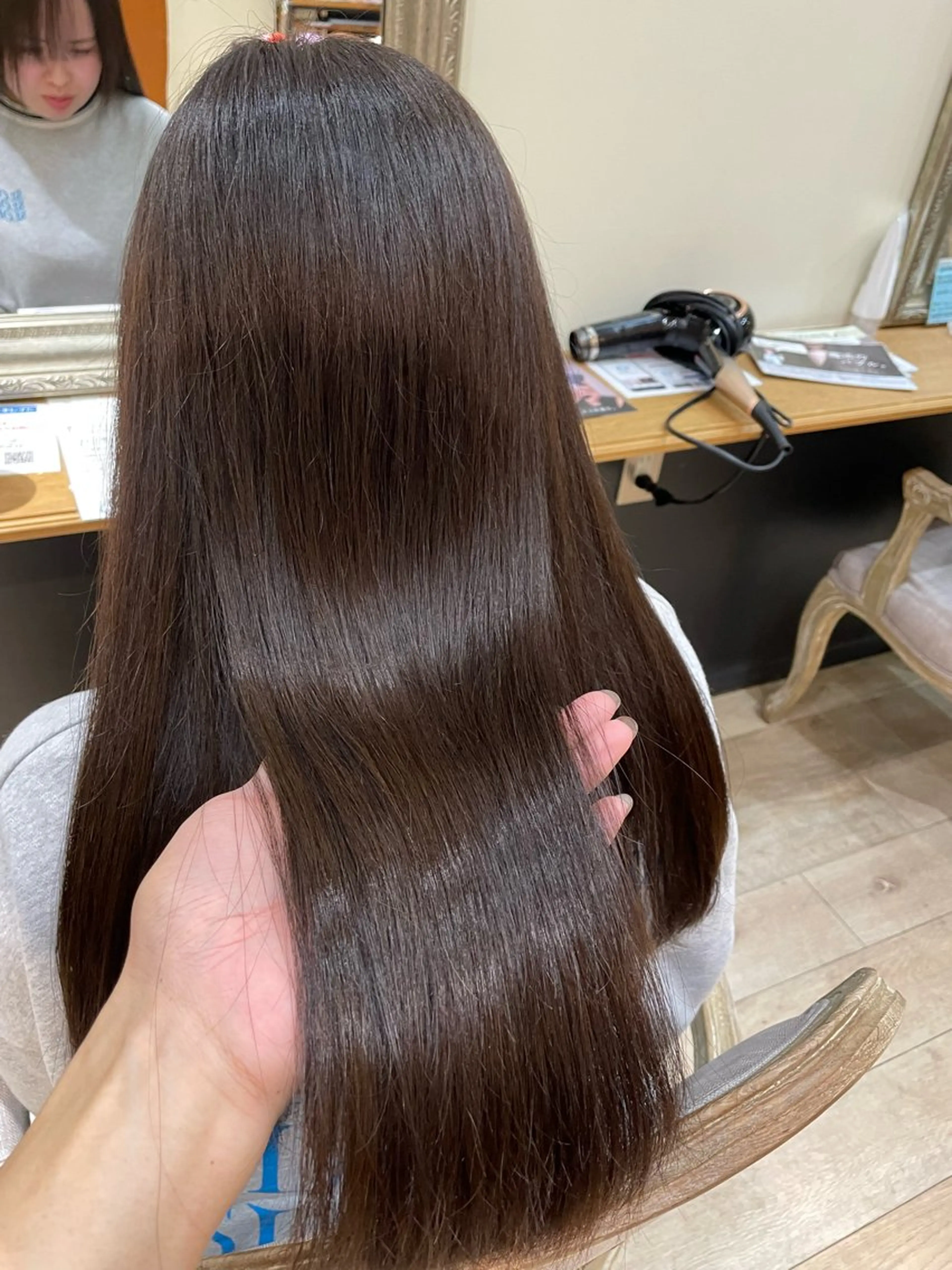 ロング カラー 松尾 遥花のヘアスタイル