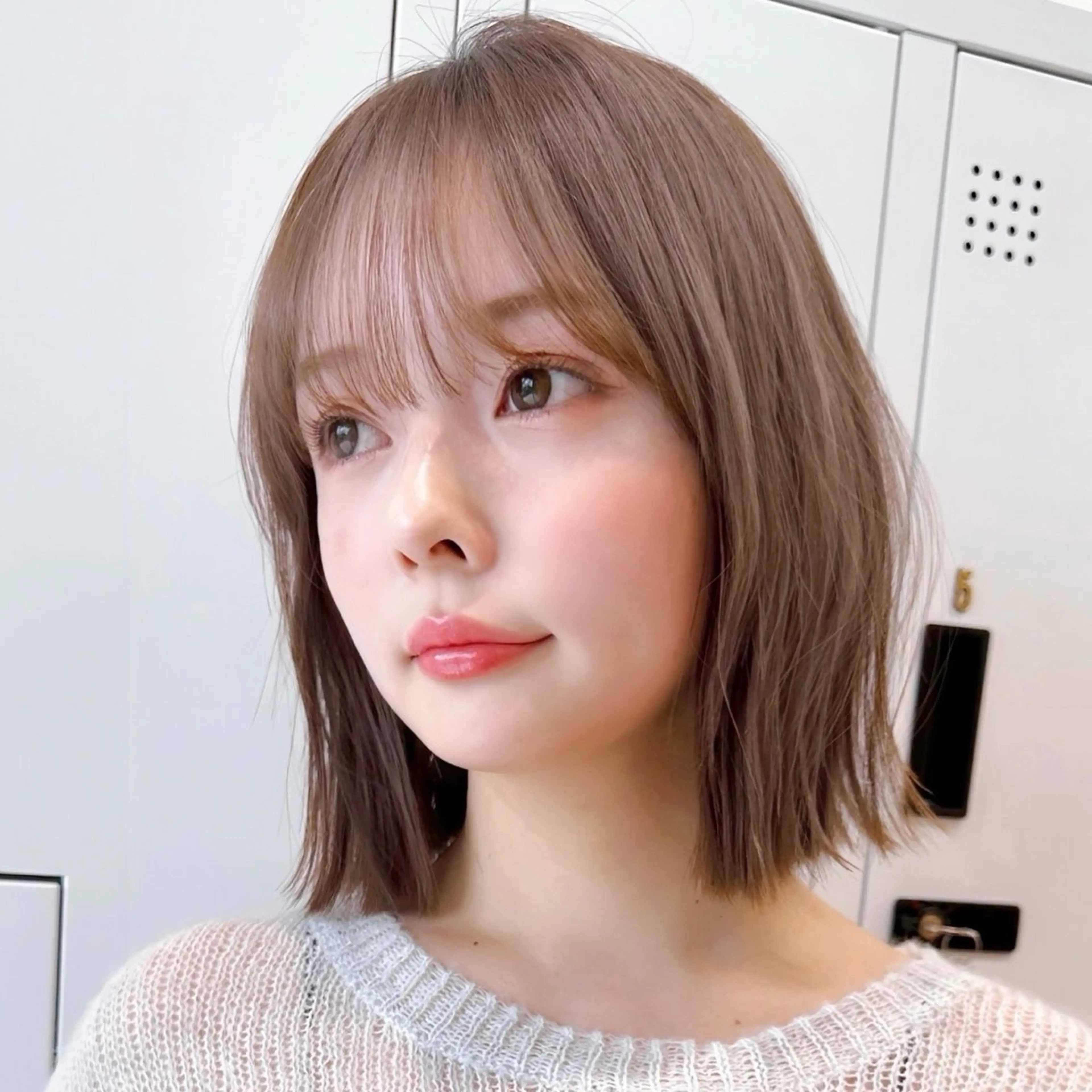 カット＋ブリーチ無しダブルカラー＋クイックトリートメントの写真