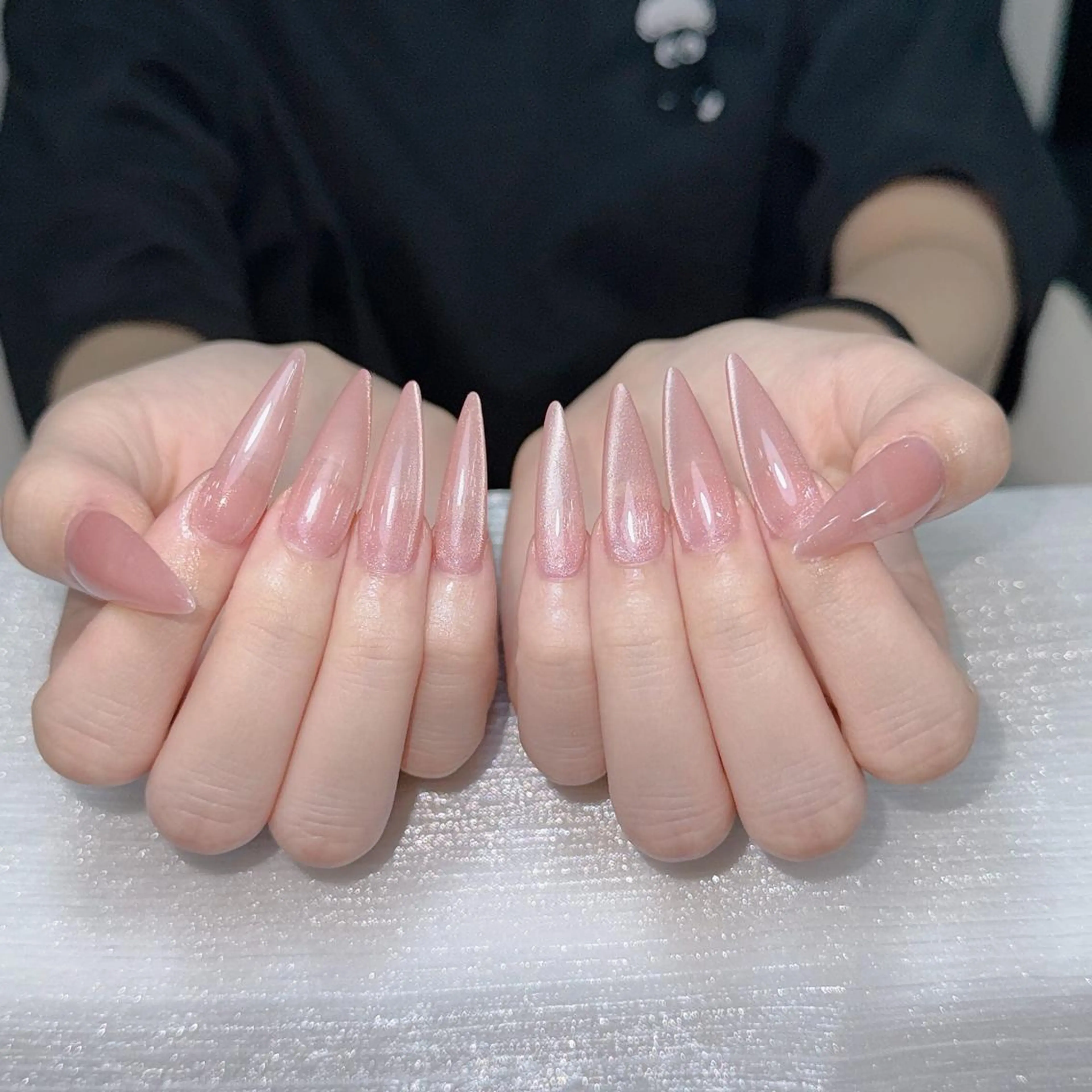 ネイル アニマル柄 ボルドー ジェルネイル ニュアンスネイル パラジェル MaiBeauty dodoのネイルデザイン