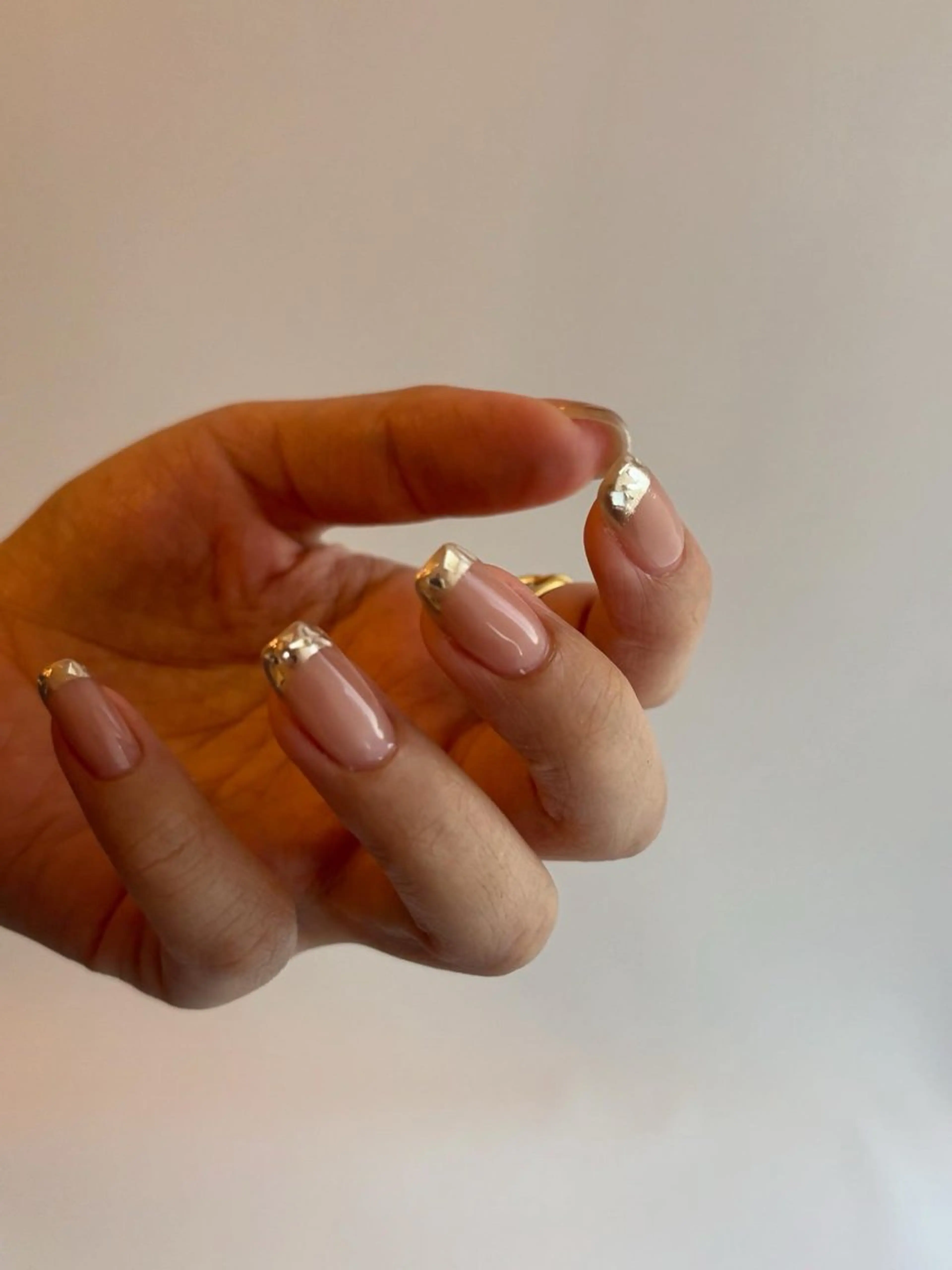 ネイル ラメ(グリッター) ミラーネイル ハンドネイル Elio所属・Elio 国泰寺のネイルデザイン