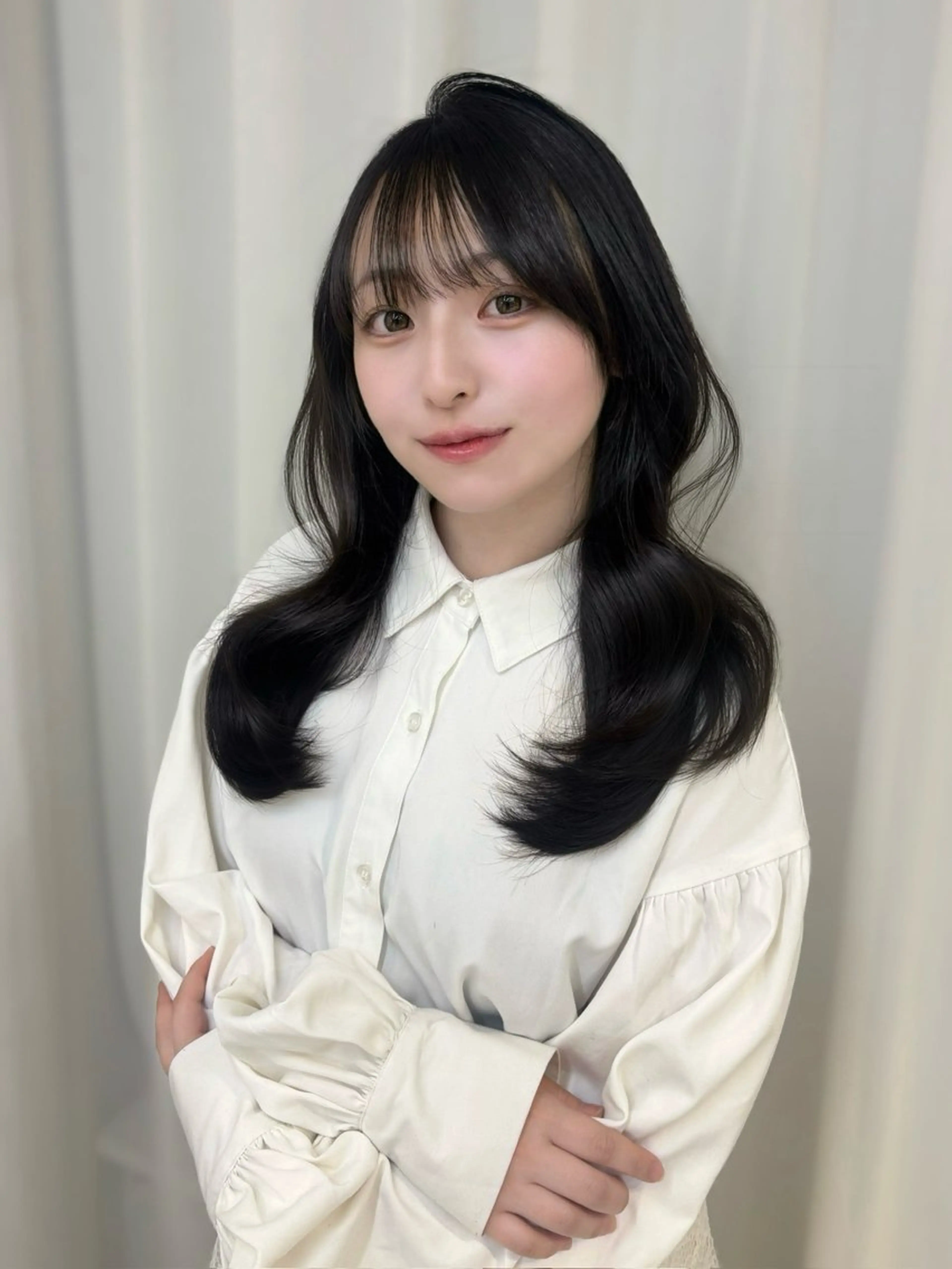 セミロング ヘアカラー トリートメント 韓国ツヤ髪🩶 tsugumiのヘアスタイル