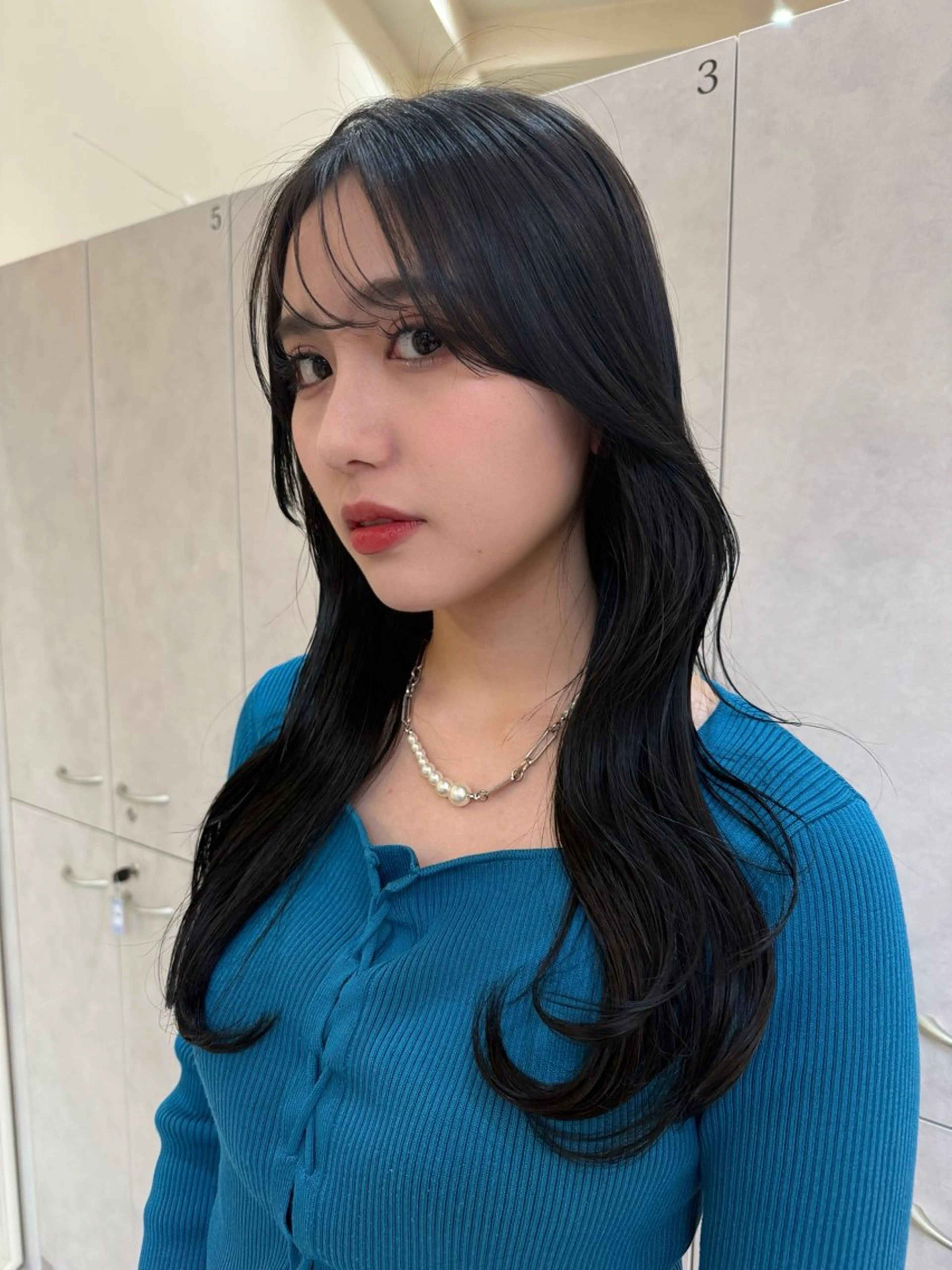 ロング 園田 奈津のヘアスタイル