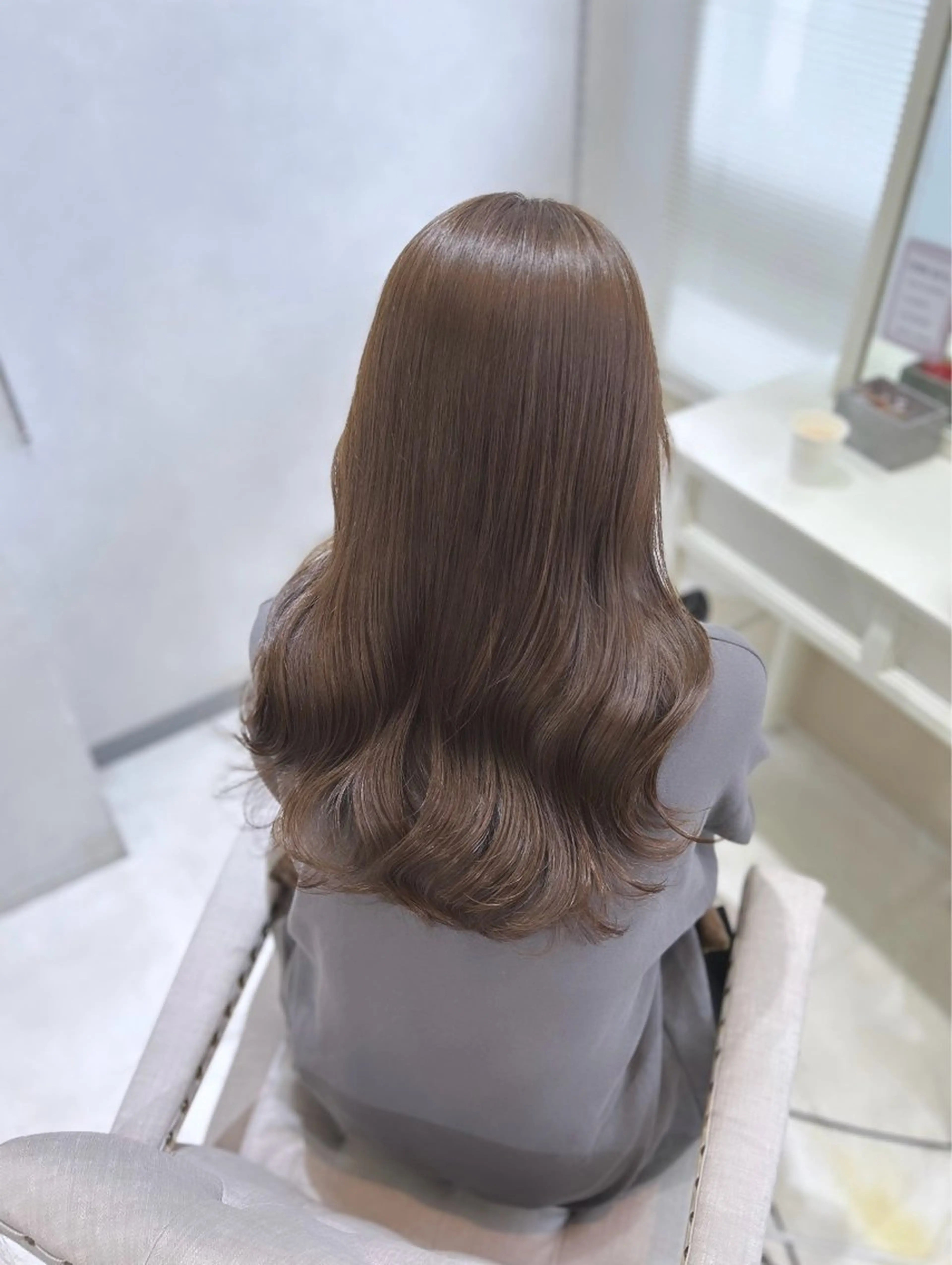 ロング ケアカラー カット ヘアカラー トリートメント 髪質改善× ブリーチなしyutoのヘアスタイル