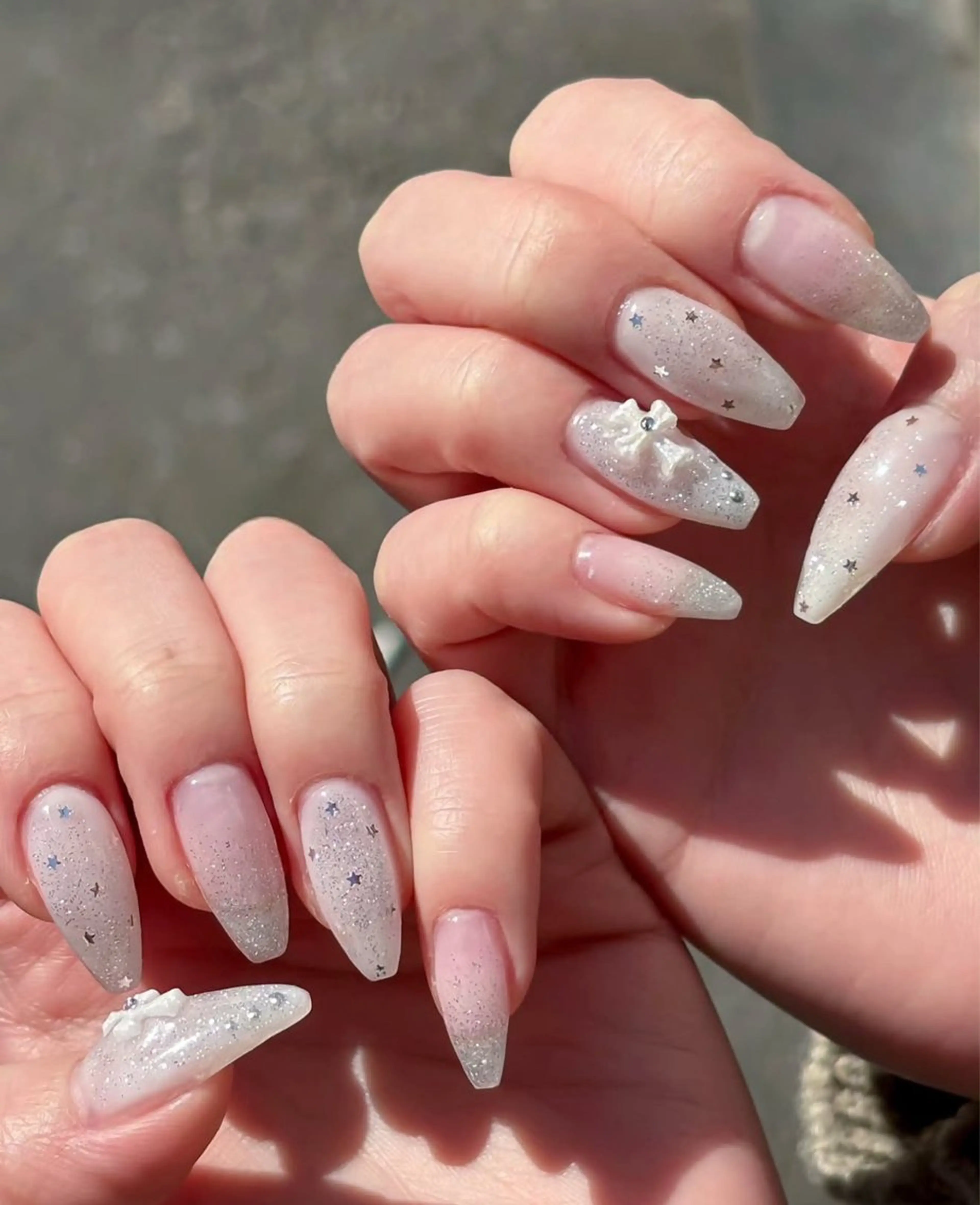 ネイル アニマル柄 オーロラネイル チークネイル フラッシュネイル ジェルネイル ハンドネイル Lyna 池袋のネイルデザイン