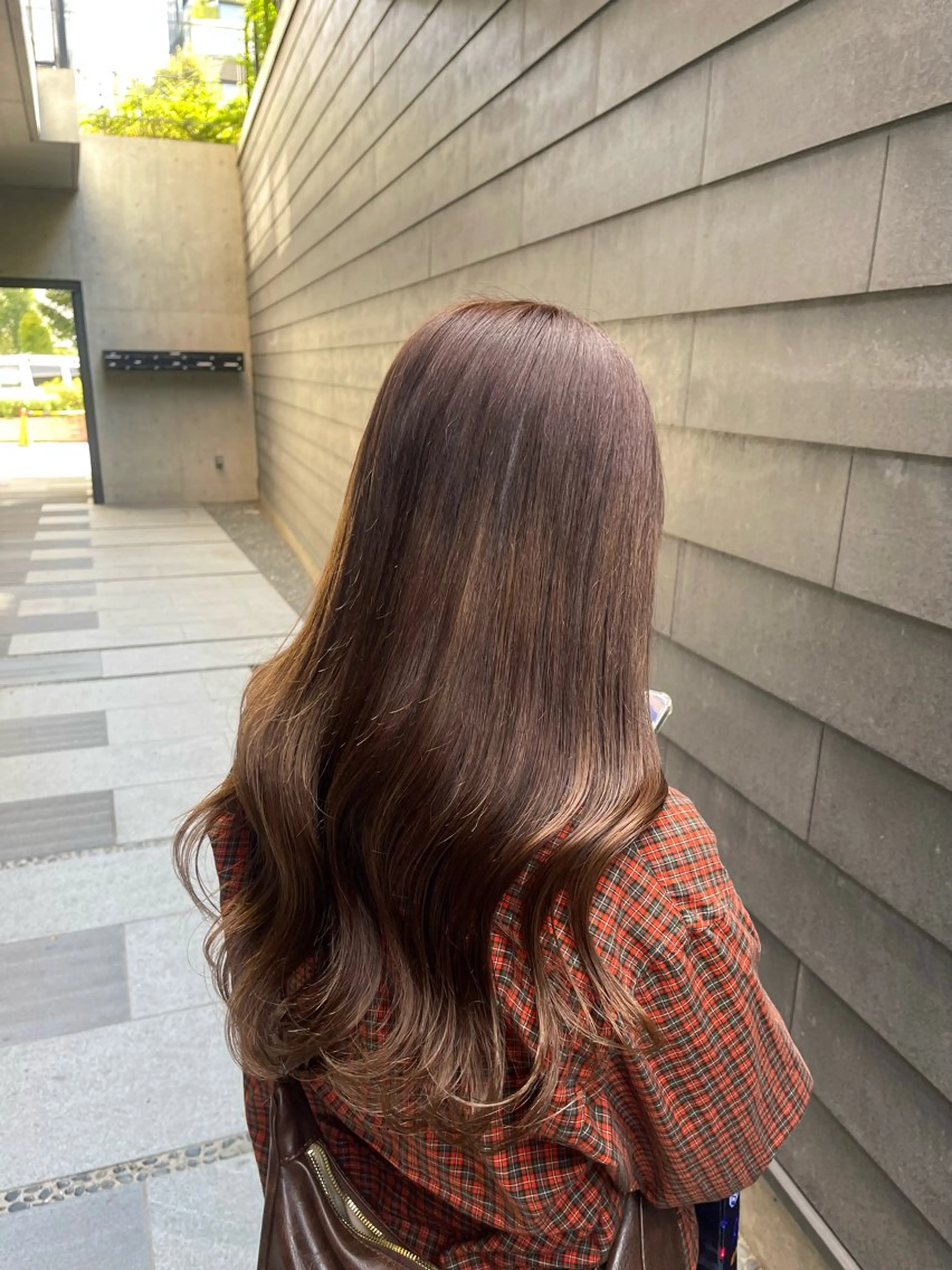 ロング カラー 愛莉/ラベンダー/ ベージュ/ブラウンのヘアスタイル