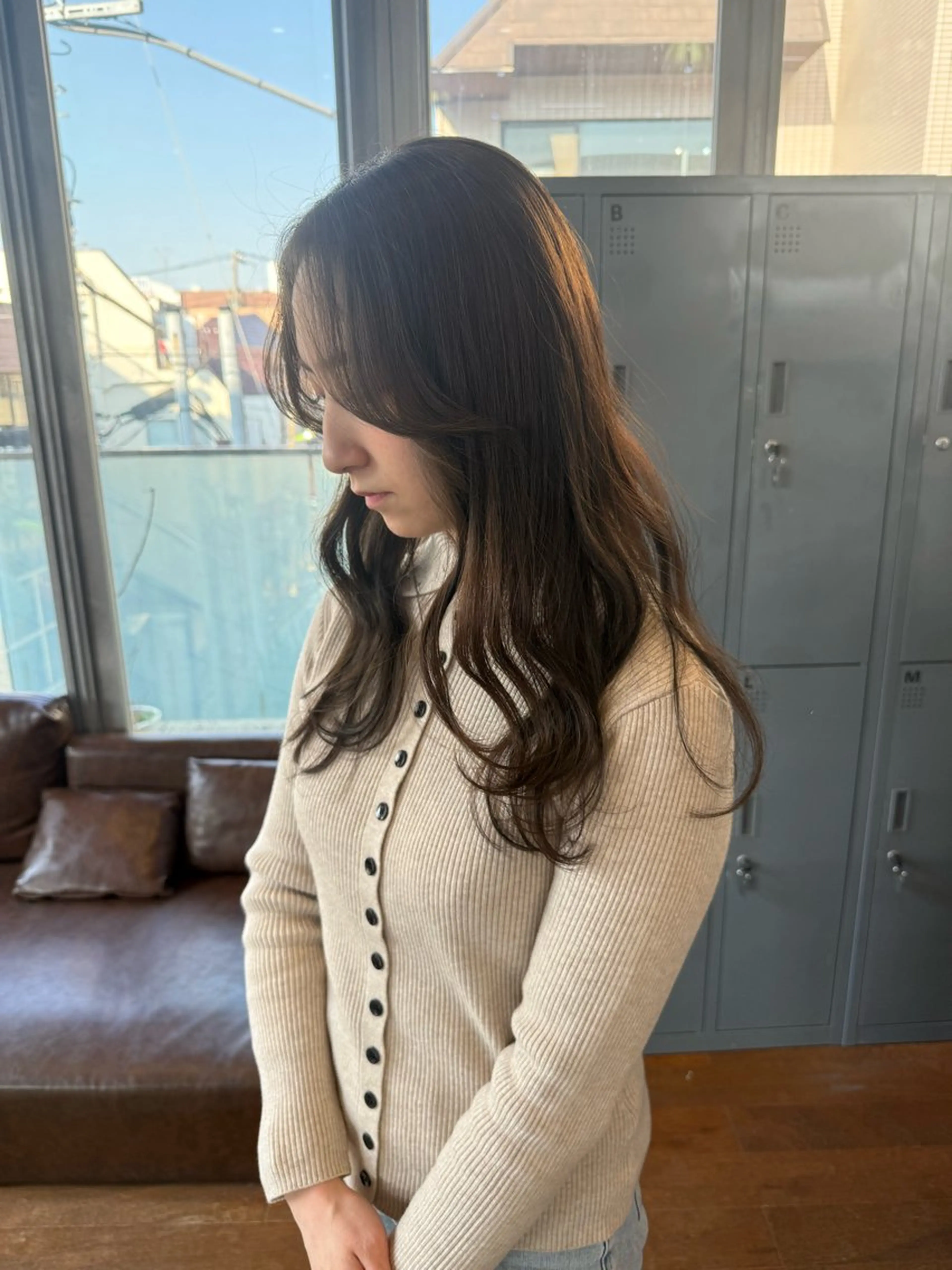 ロング カラー ヘアカラー トリートメント 🍋髪質改善× 透明感カラー ジュリのヘアスタイル