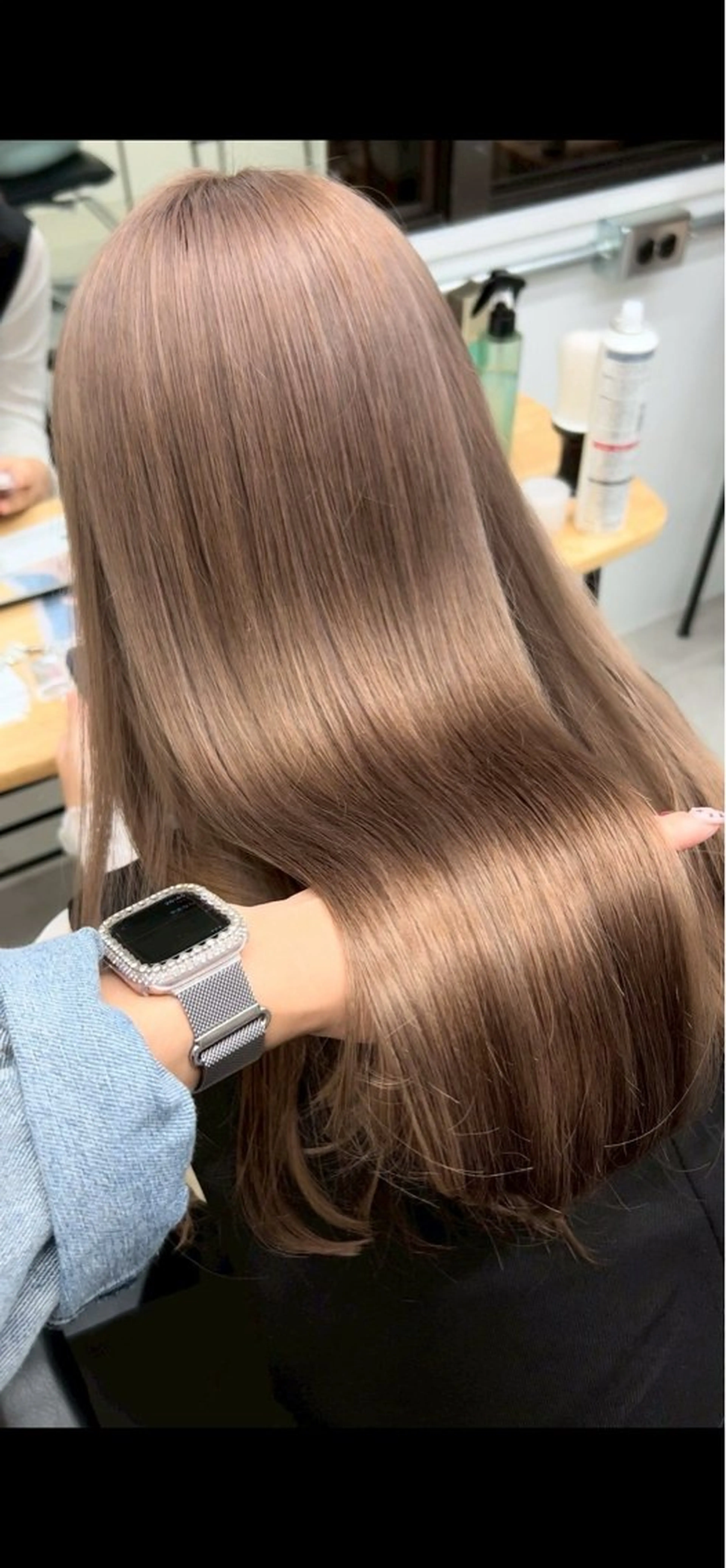 カラー ベージュカラー 透明感カラー ヘアカラー トリートメント ハイトーンベージュ カラー/さら🎀のヘアスタイル