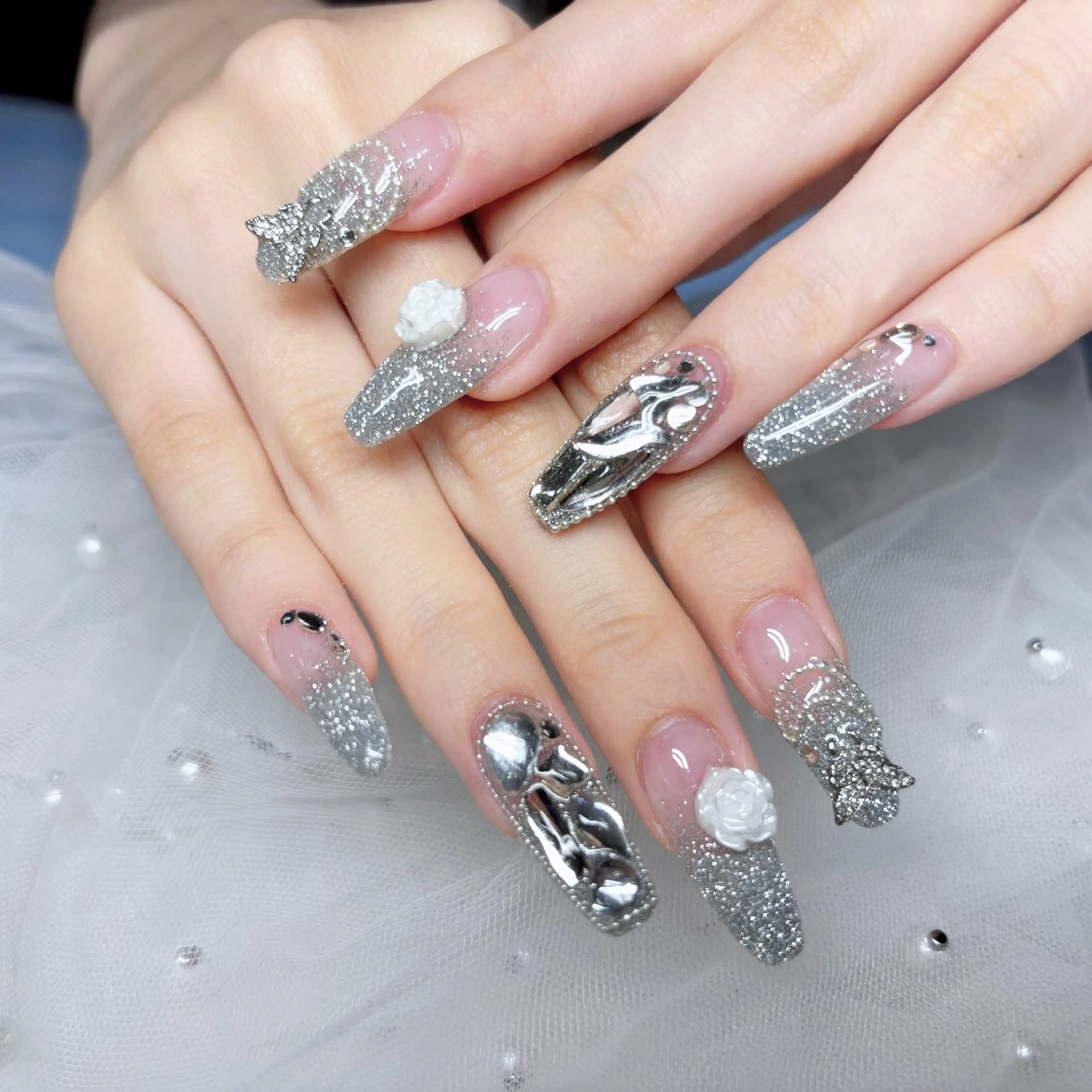 ネイル ハンドネイル H3 Nail Tsuki🦋💙のネイルデザイン