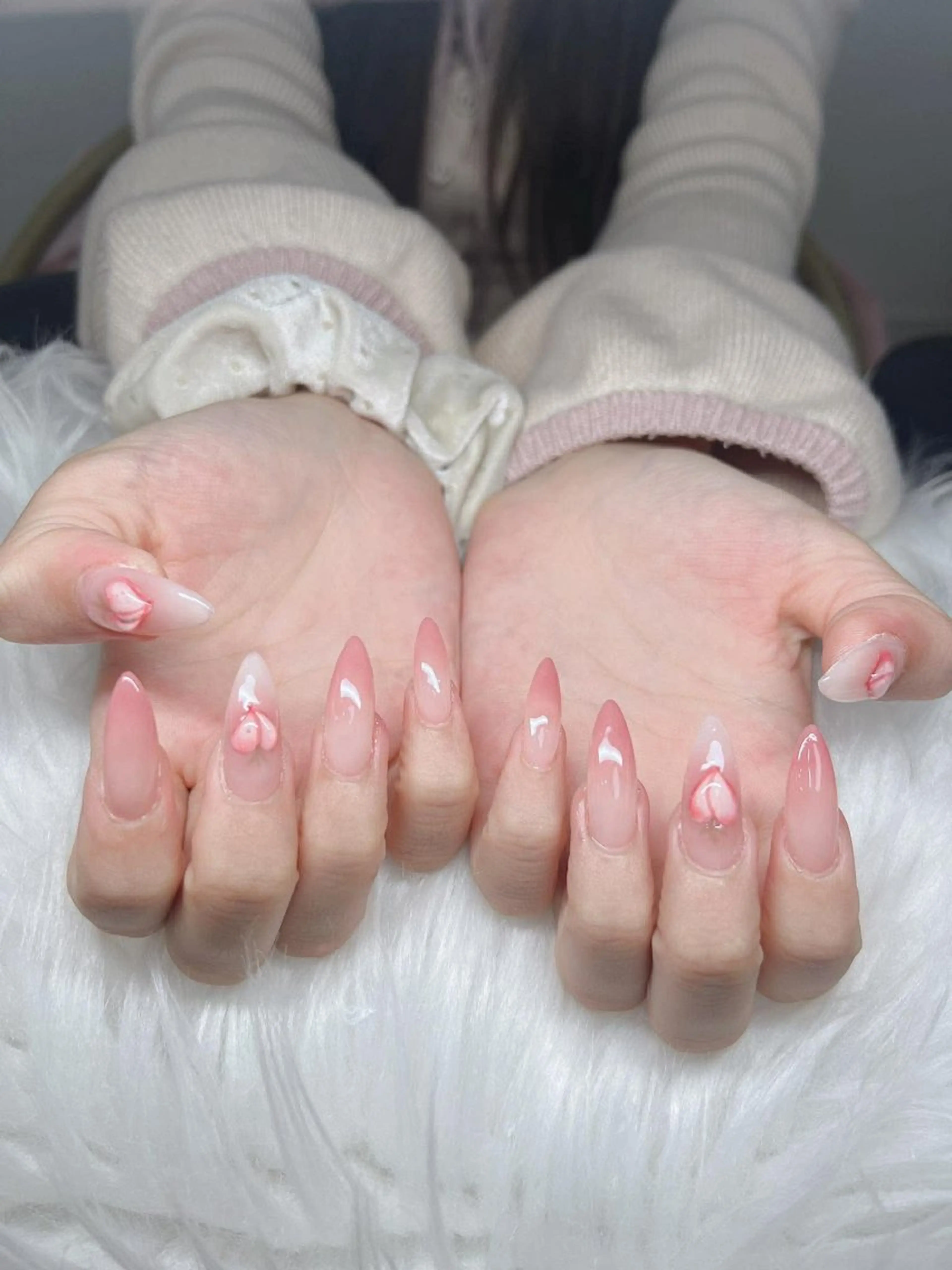 ネイル 長さ出し グラデーション 卒業式 キラキラネイル マグネットネイル ハンドネイル Lee Nailsのネイルデザイン