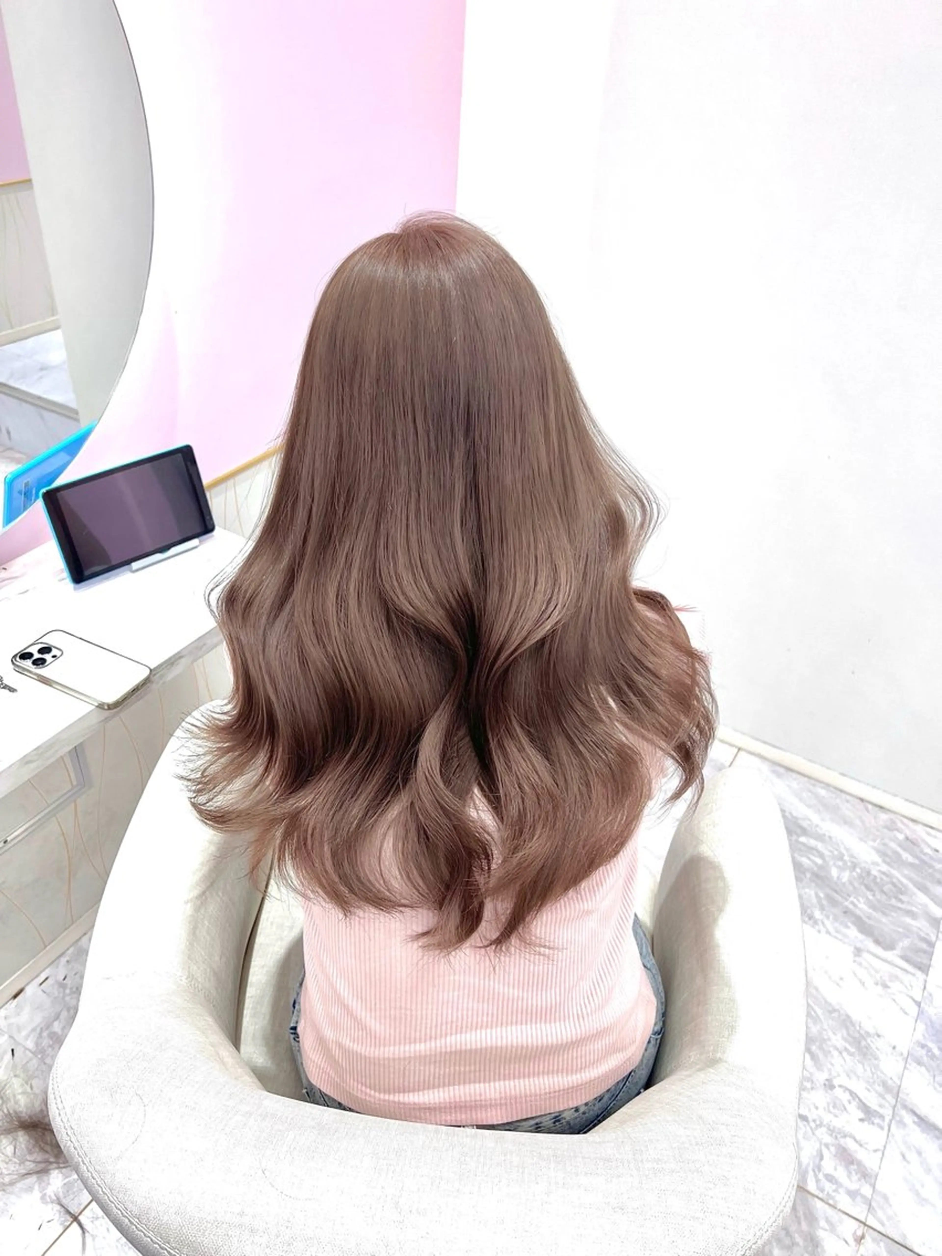 カット➕ブリーチなしダブルカラーの写真