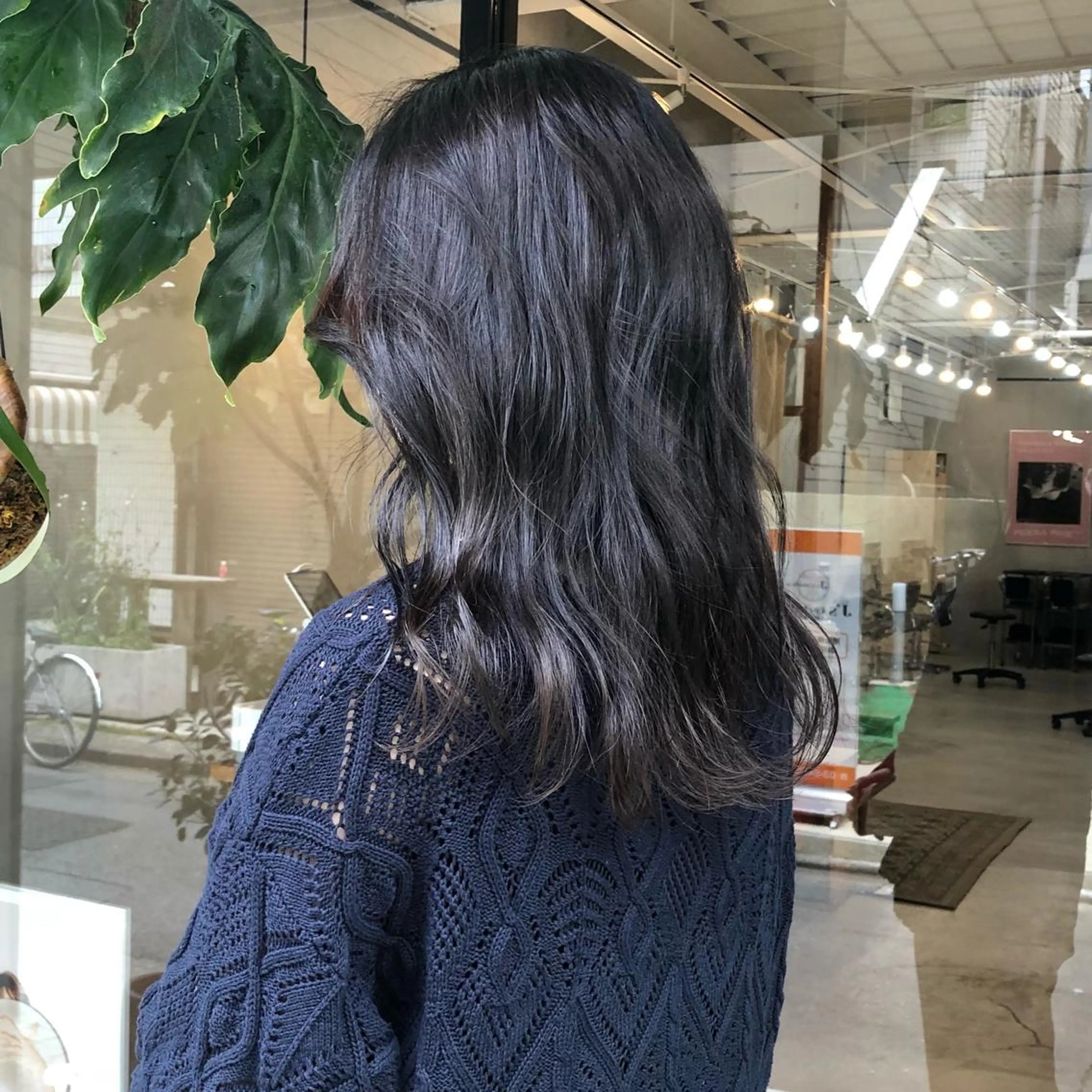 セミロング カラー honoka ikegamiのヘアスタイル