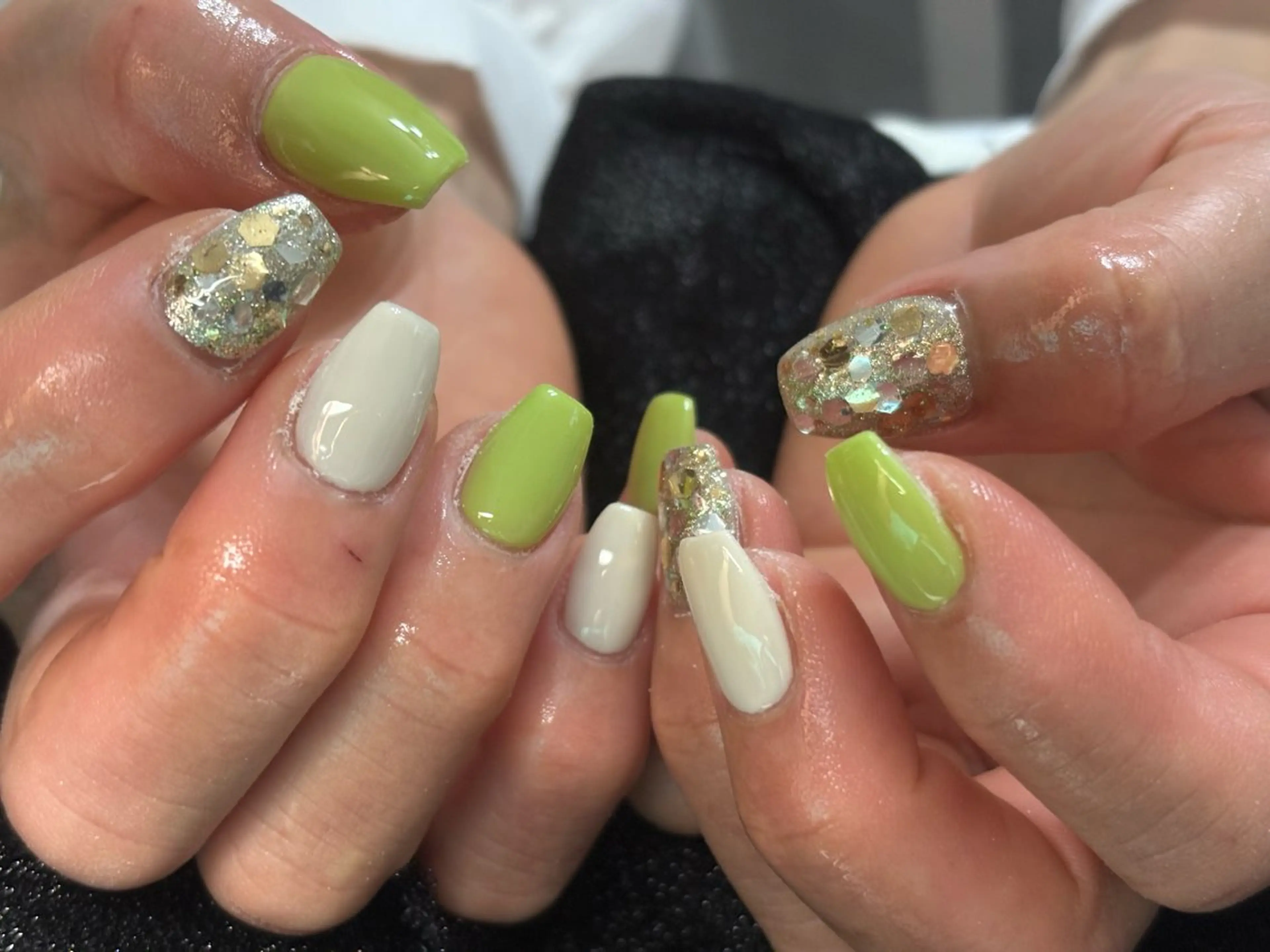 ネイル ハンドネイル フットネイル ✴︎ Delightのネイルデザイン