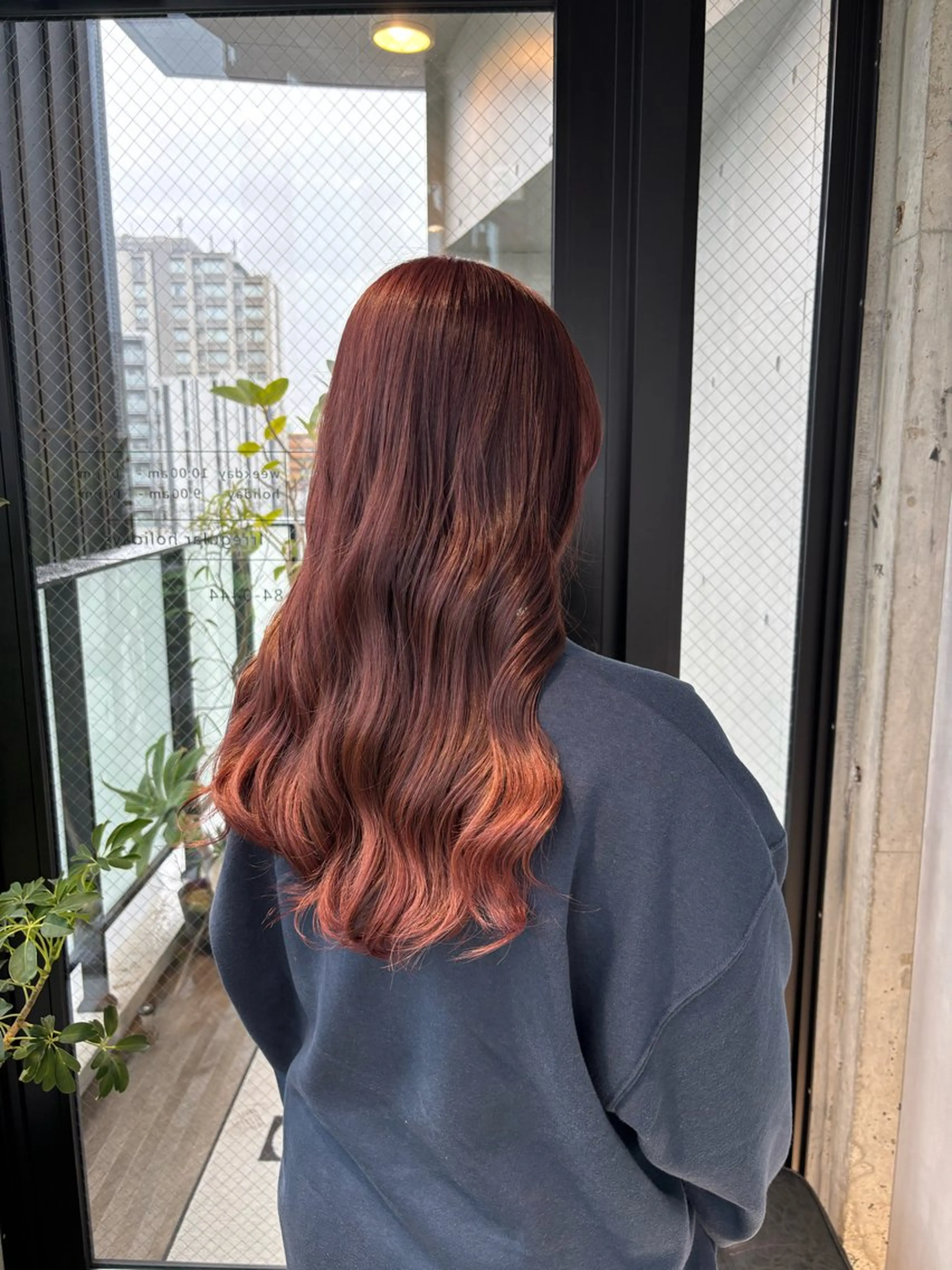 カラー ブリーチ ブリーチなしカラー ヘアカラー トリートメント 暖色/ハイトーン/ カラー/HBLのヘアスタイル