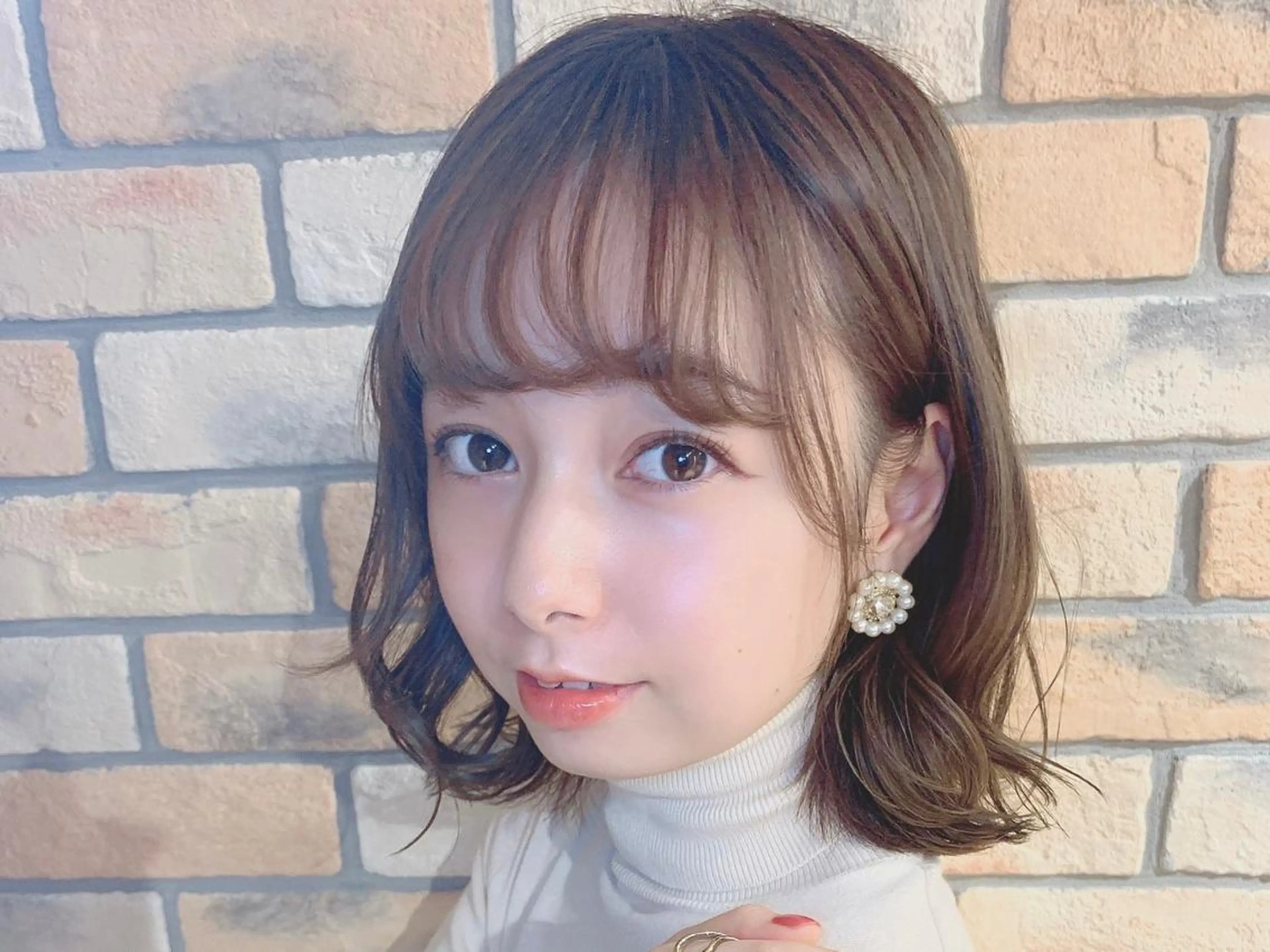 セミロング アッシュ エギョモリ フレンチガーリー 髪質改善 オン眉 公式 Ease by amble luxeのヘアスタイル