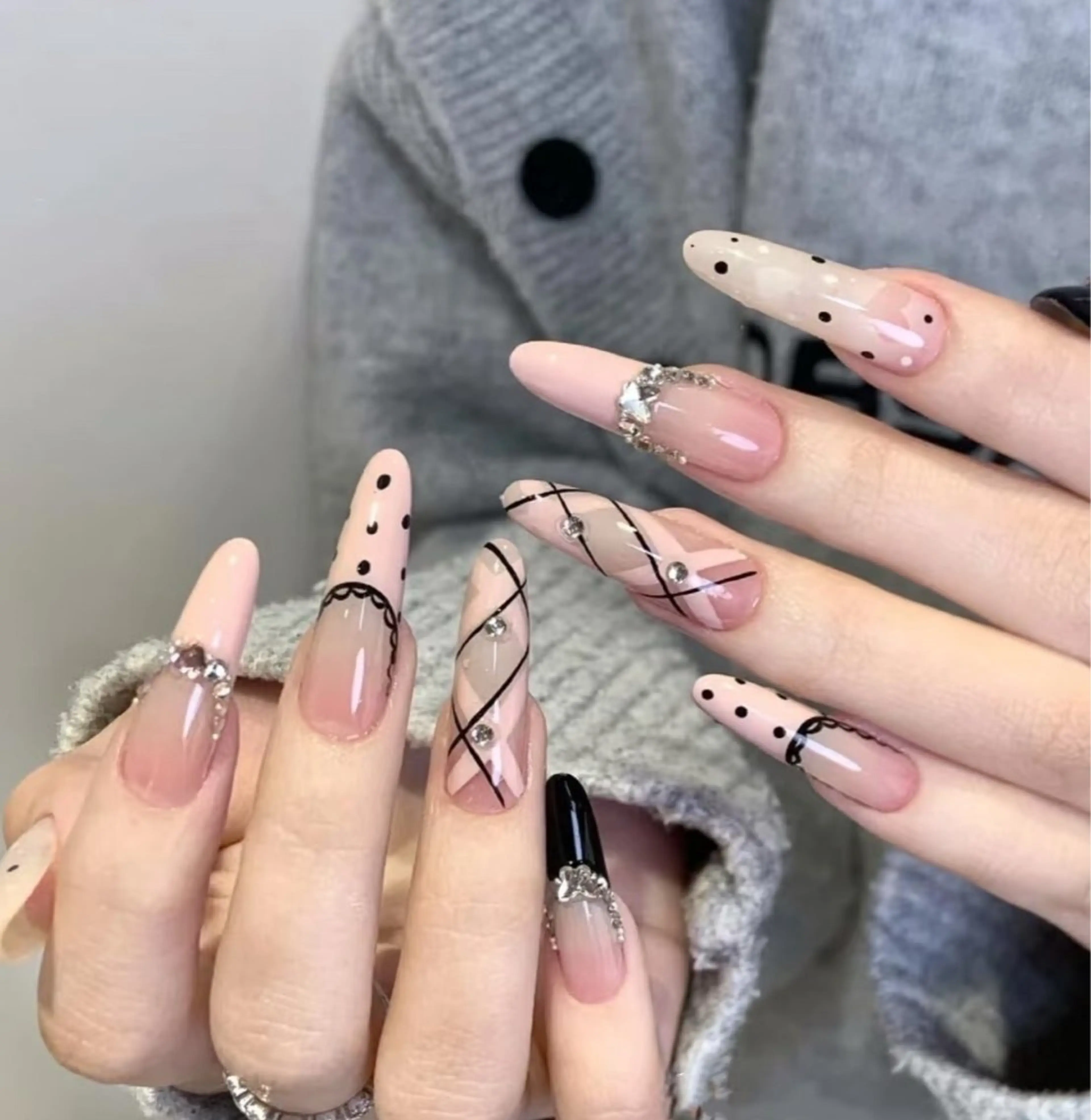 ネイル 長さだし専門店 M2　rikaのネイルデザイン