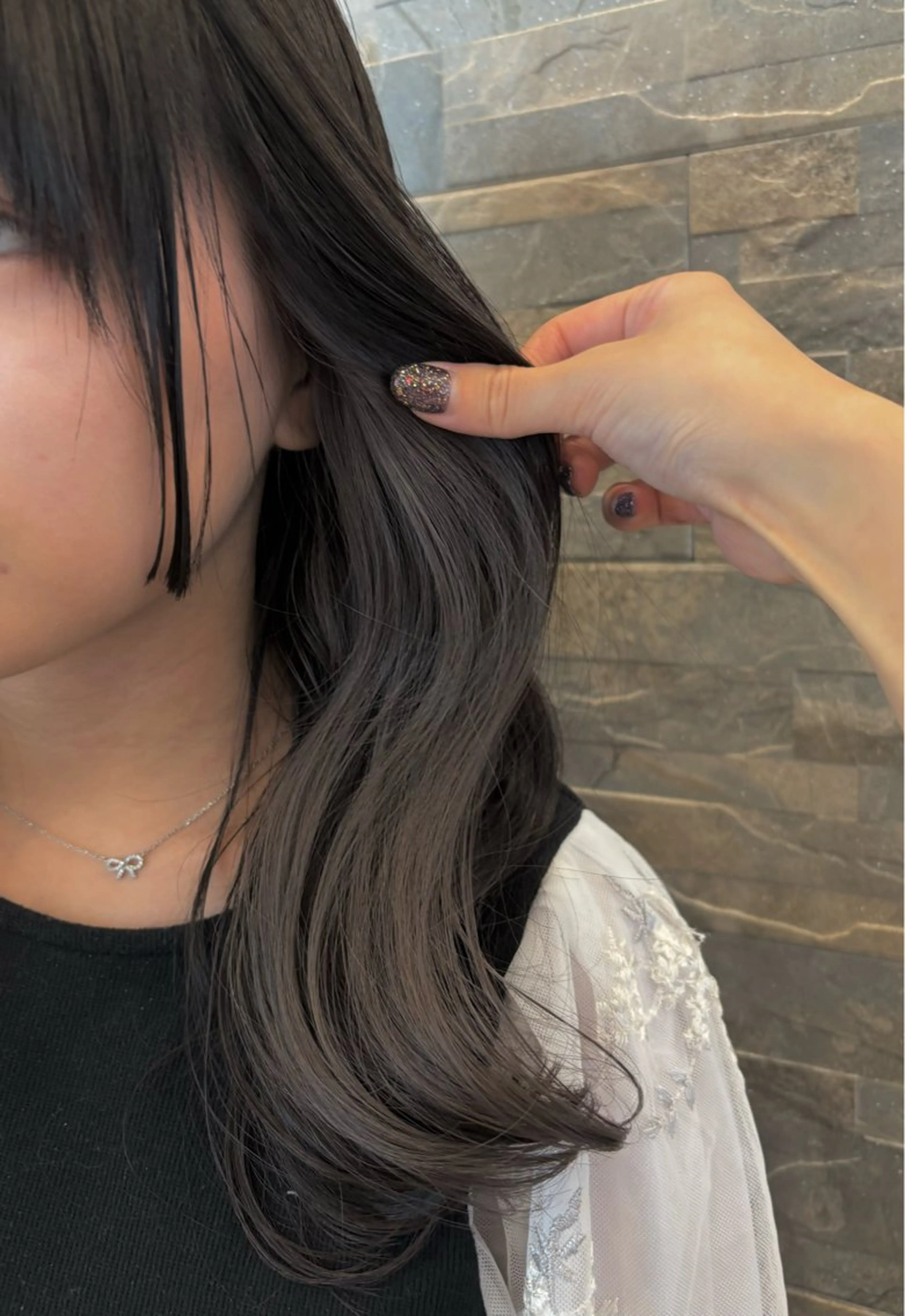 カラー デザインカラー インナーカラー シルバー 🫧髪質改善🫧ツヤ 髪🫧Terumiのヘアスタイル