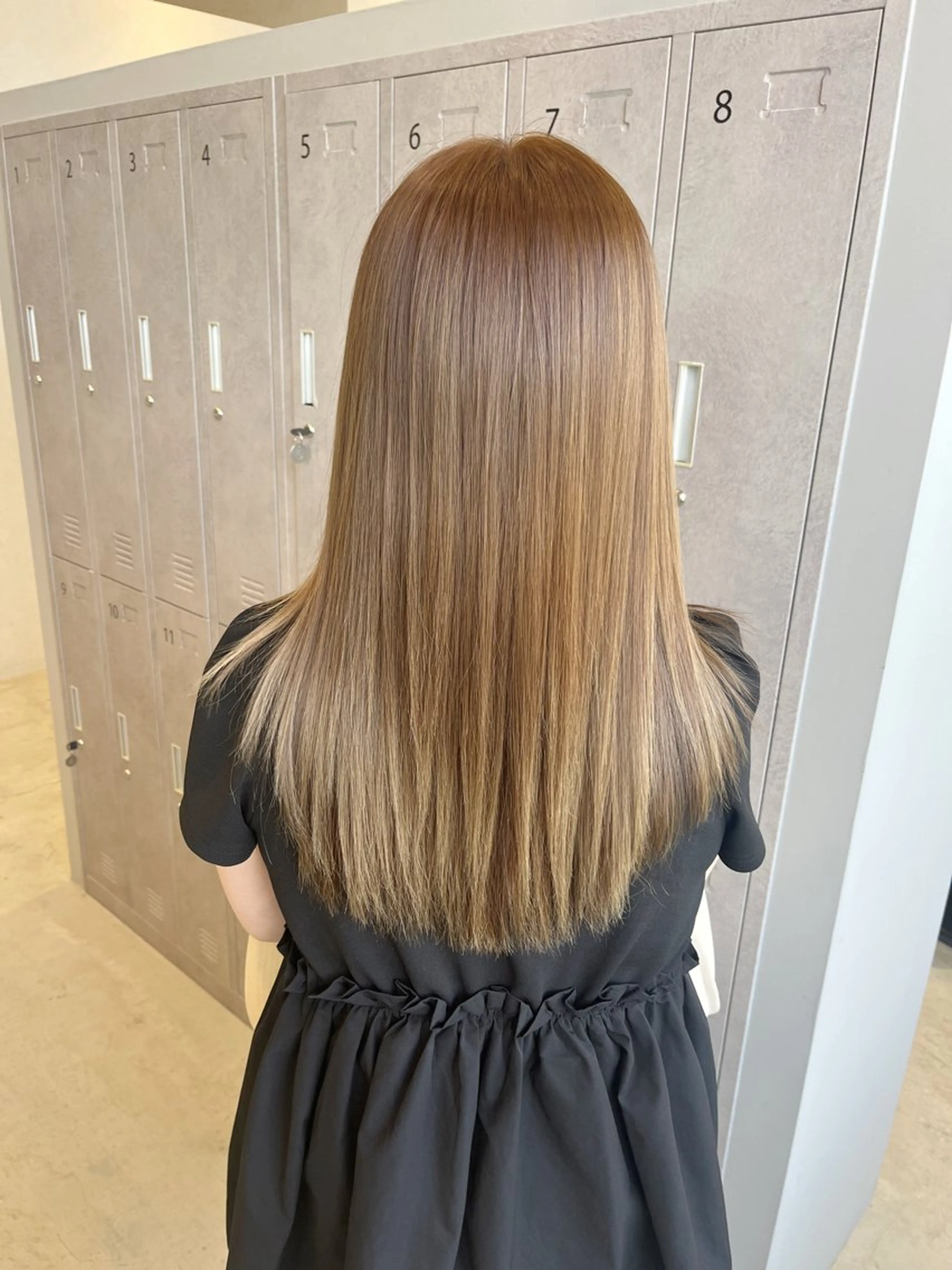 セミロング 縮毛矯正 カット 縮毛矯正 トリートメント 福島 果音のヘアスタイル