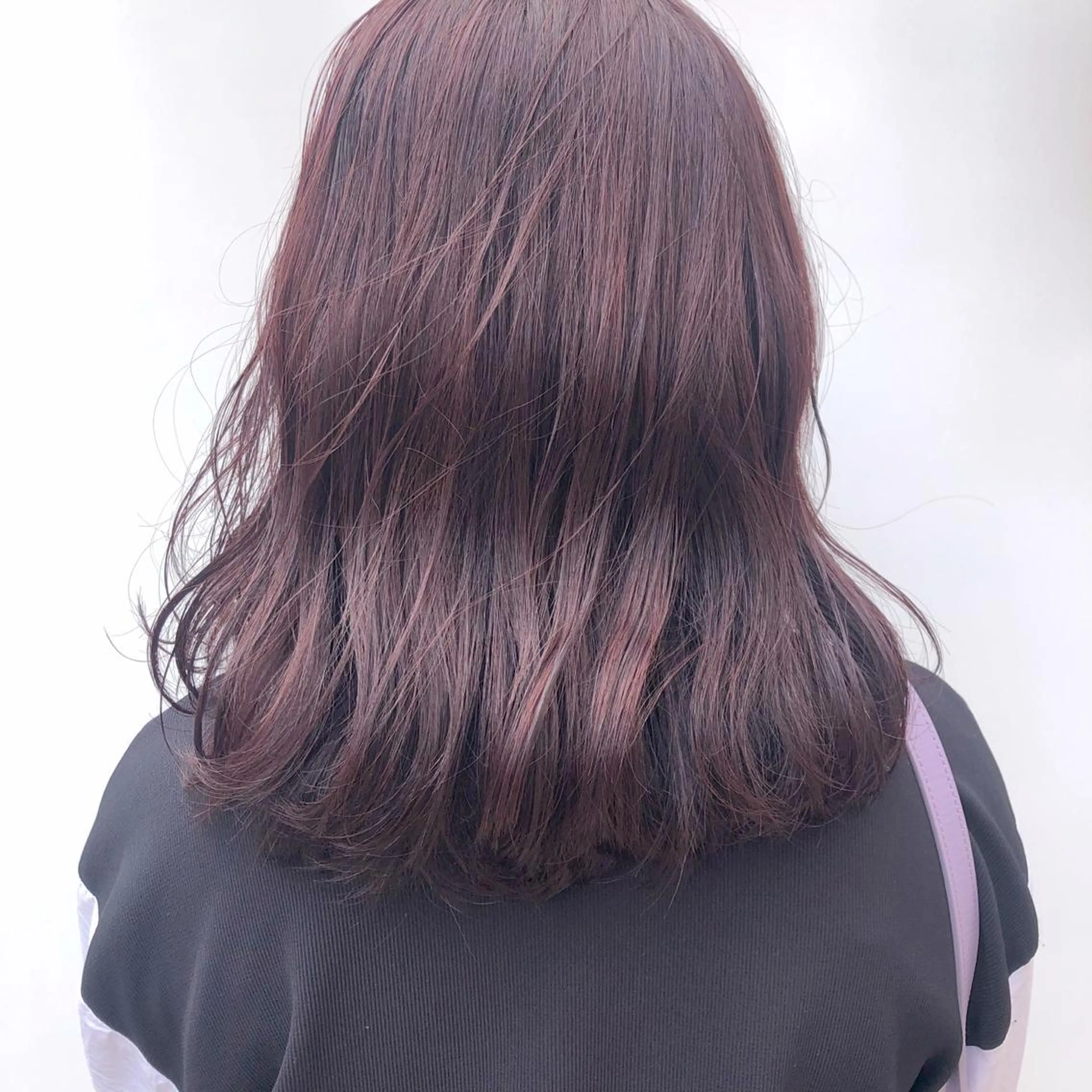ミディアム カラー パーマ ヘアアレンジ メンズ ネイル マツエク・マツパ メンズブリーチ ブリーチ ブリーチなしカラー ピンクカラー カラーマツエク 天神レイヤーカット No.1💖マユカのヘアスタイル