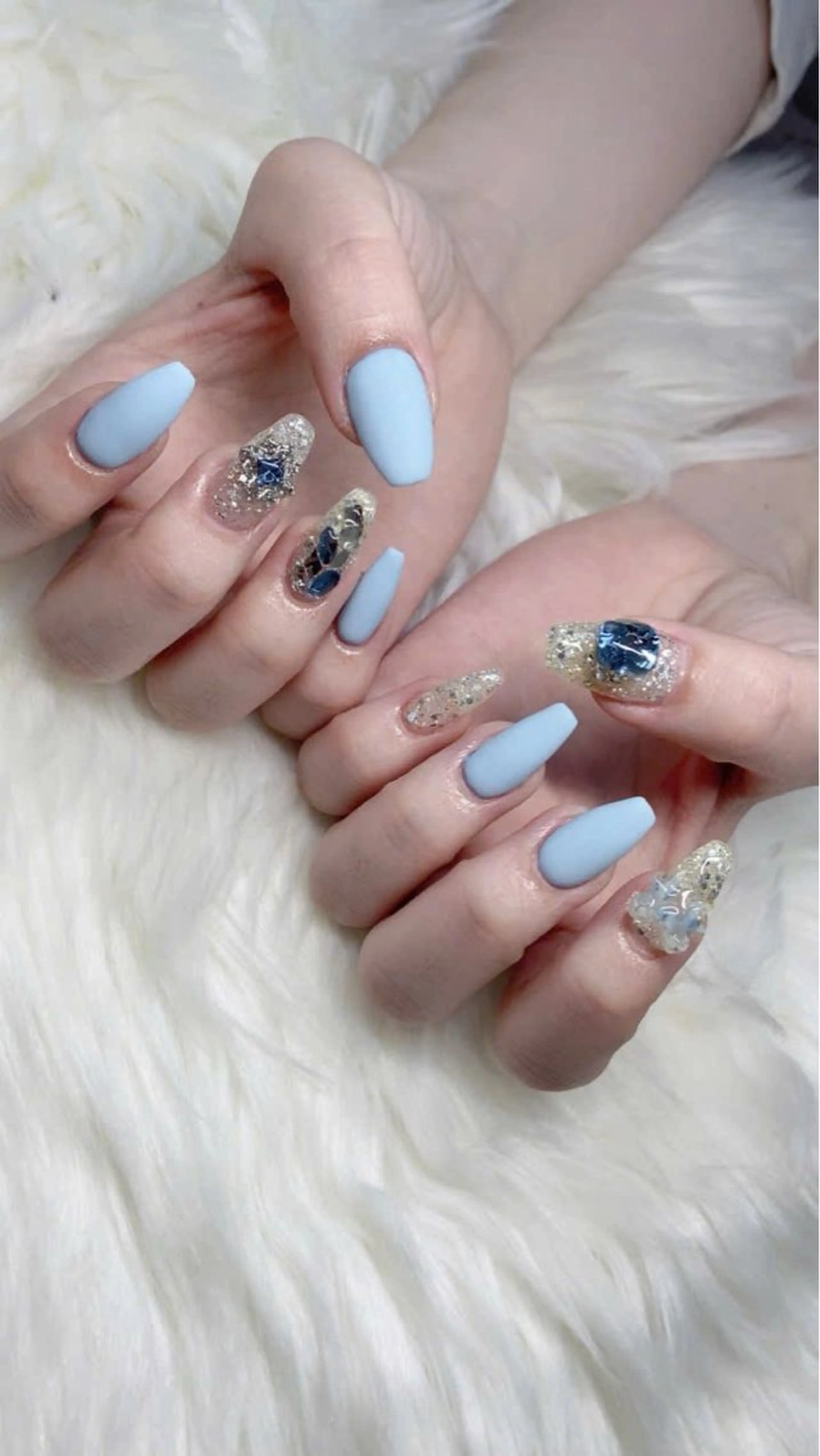 ネイル フレンチネイル グラデーション 韓国ネイル マグネットネイル ニュアンスネイル ハンドネイル ハンドケア Hara Nail 【持ち込みOK】のネイルデザイン