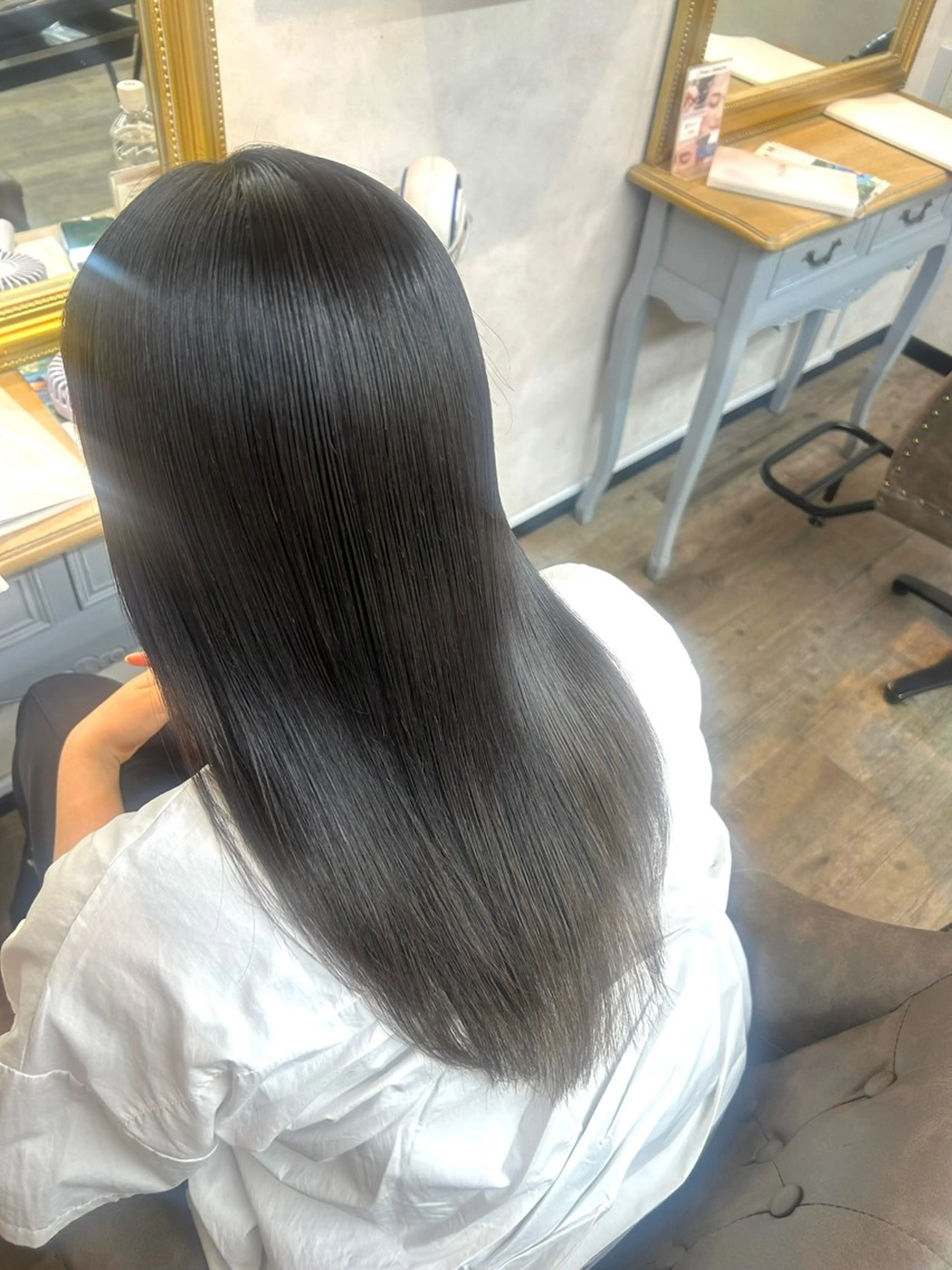 ロング カラー ヘアカラー 🌼髪質整形🧸 艶カラー🌼珠理のヘアスタイル