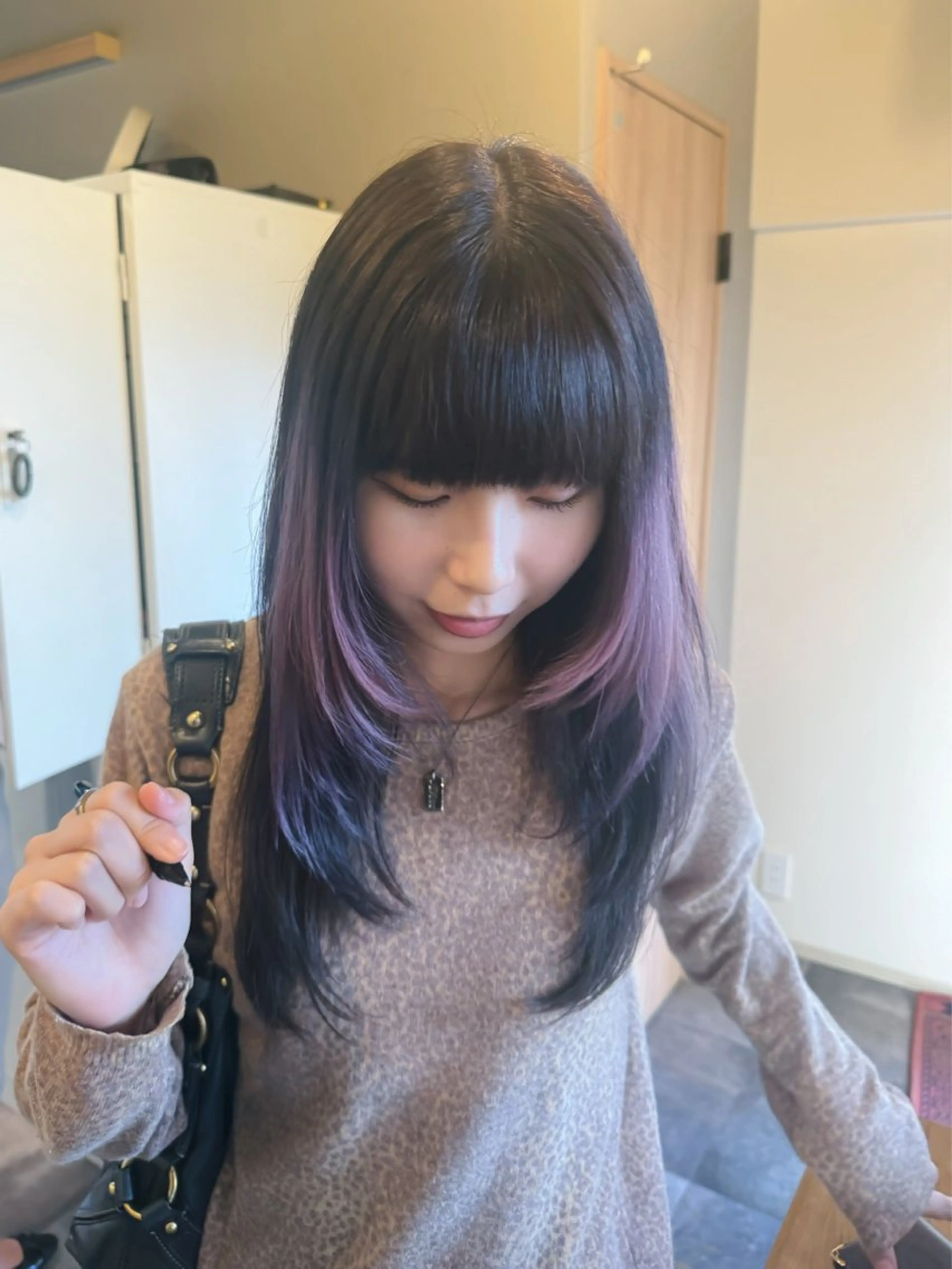 ロング カラー ヘアカラー トリートメント ヘアセット ハルカ/透け感カラー /顔周りレイヤーのヘアスタイル