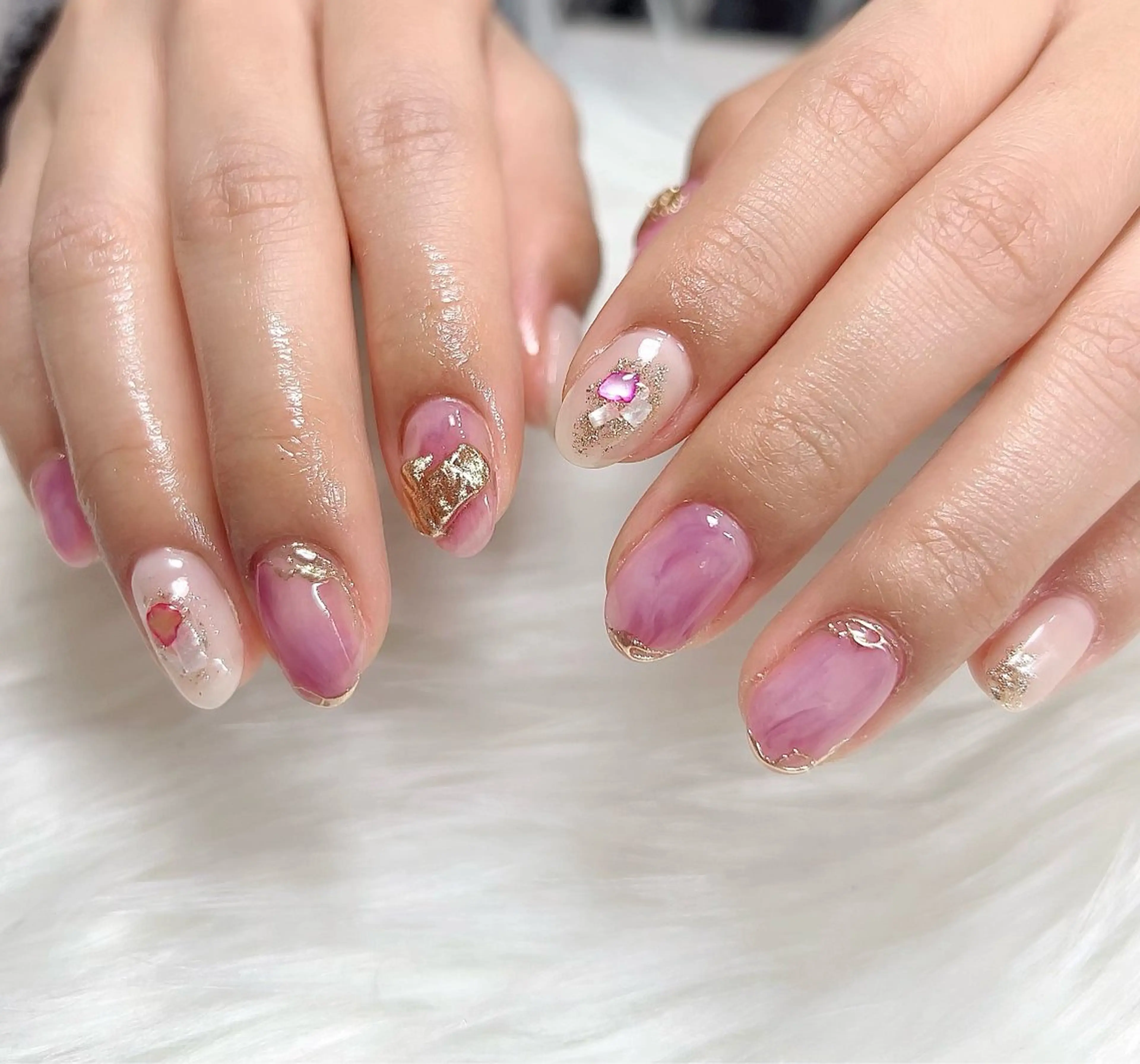 ミディアム ハンドネイル cattleya nailのネイルデザイン