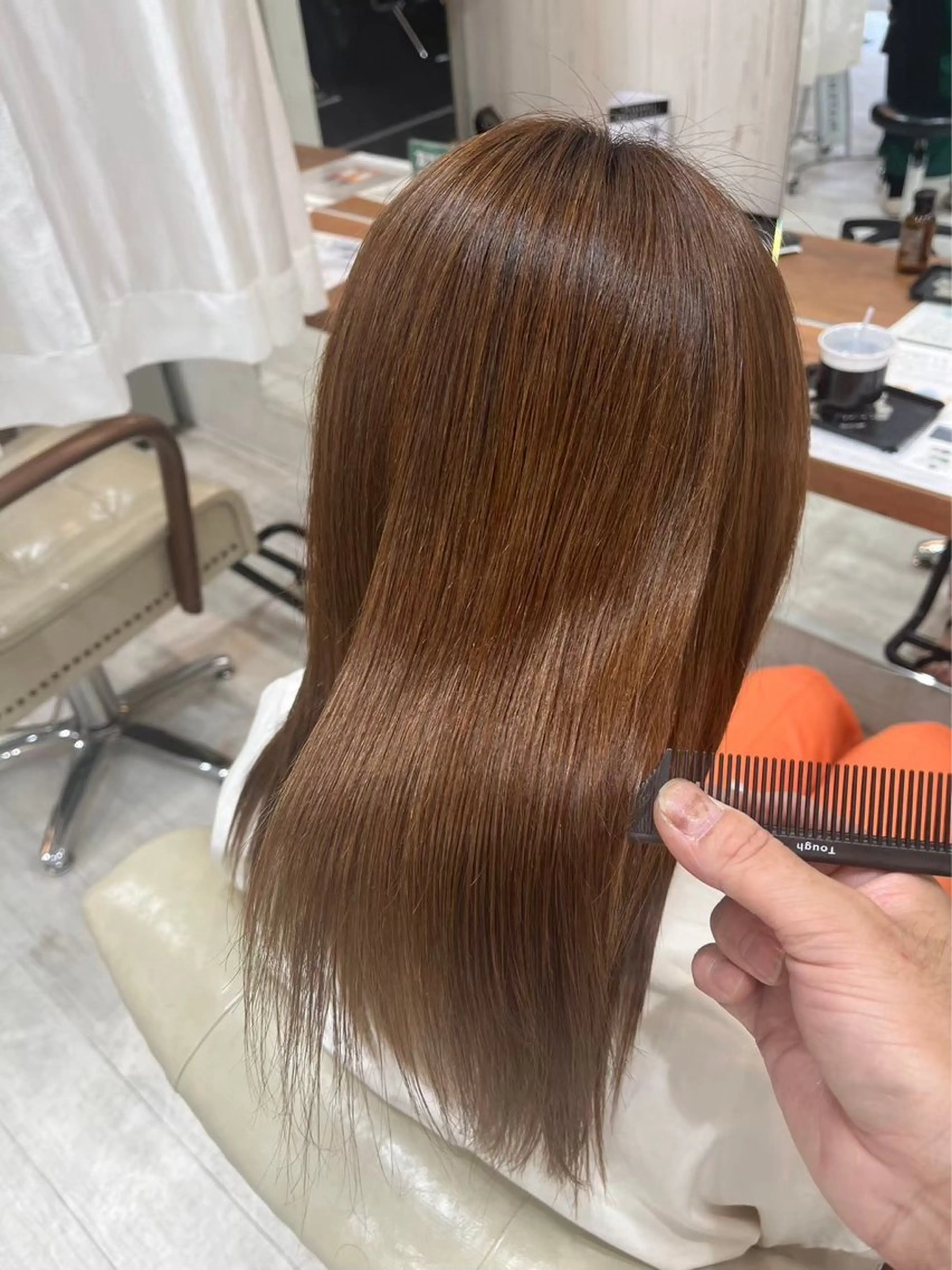 レディースのみ👩🏻‍🦰ダブルカラーモデル募集🫶🏻🤍16時​〜​20時まで限定メニュー！の写真