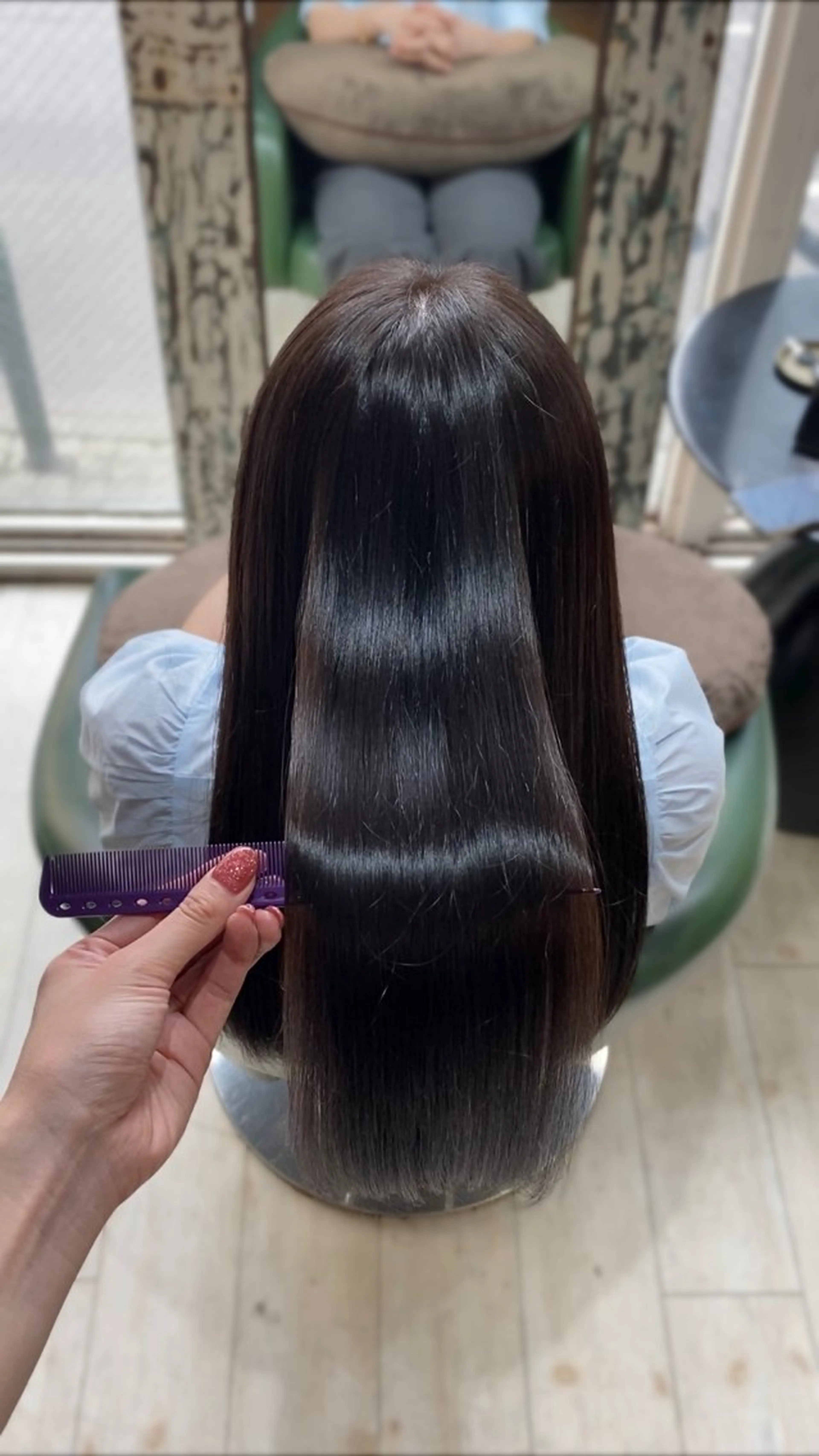 カラー ヘアカラー トリートメント RINA🦋 【韓国風/艶髪】のヘアスタイル