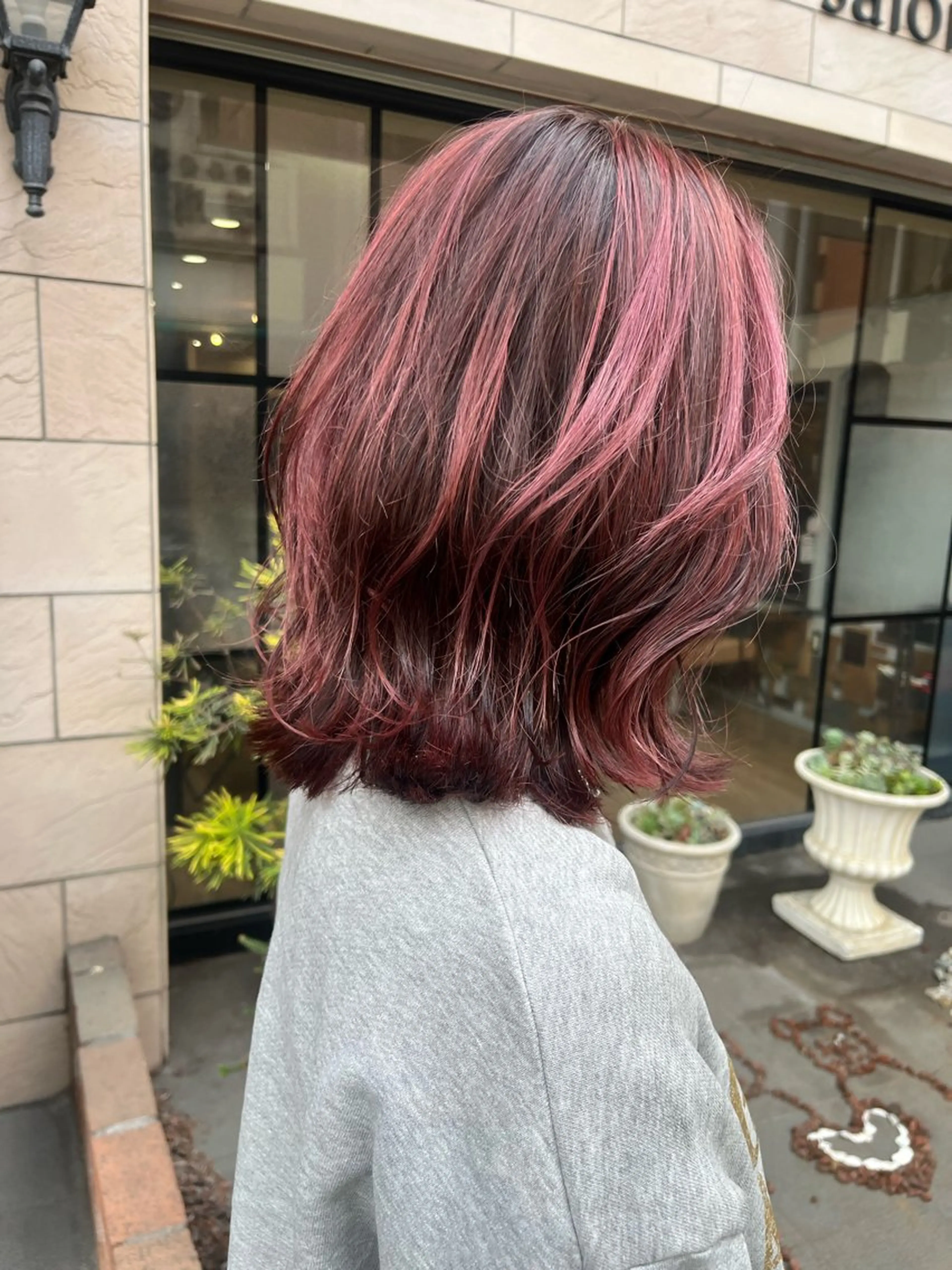 ショート カラー ハイライトカラー ピンクカラー ハイライト ヘアカラー SHIAN 八王子👼鬼塚さやかのヘアスタイル