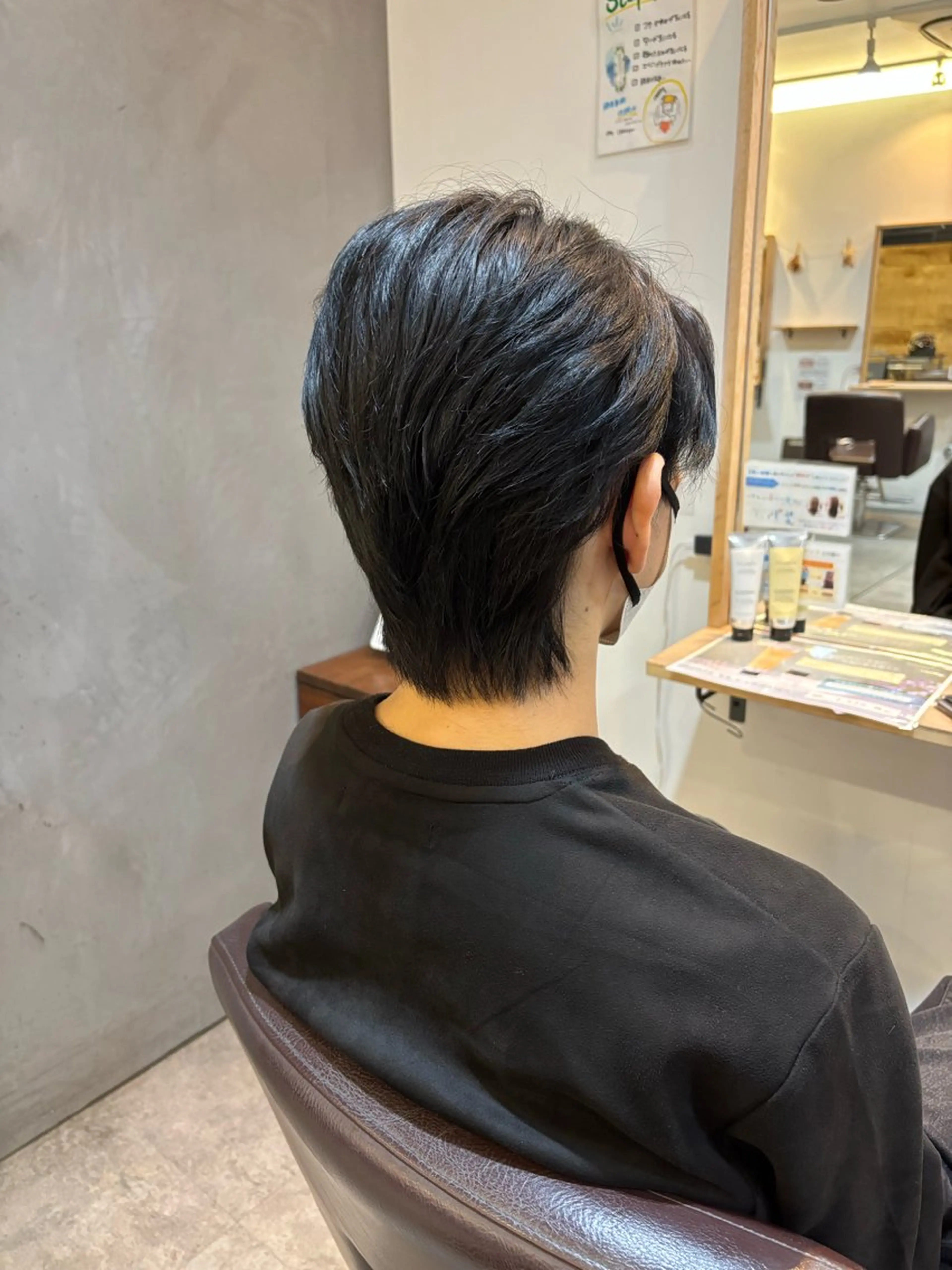 カラー メンズ メンズハイトーン ダブルカラー ハイトーンカラー ボブ 髪質改善 カット ヘアカラー RISE SWELL 江坂momoneのヘアスタイル