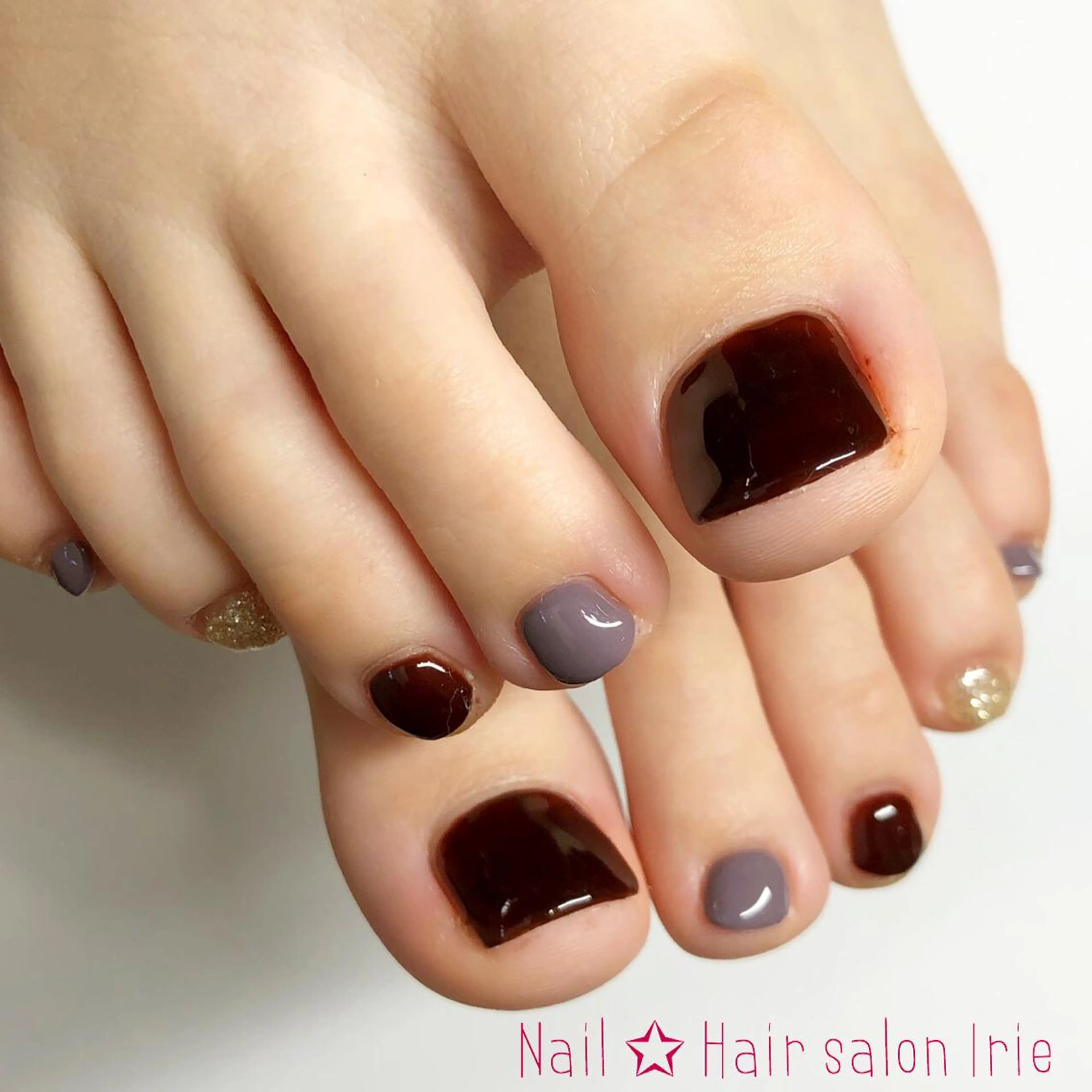 ネイル フットネイル 與儀 知佳のネイルデザイン