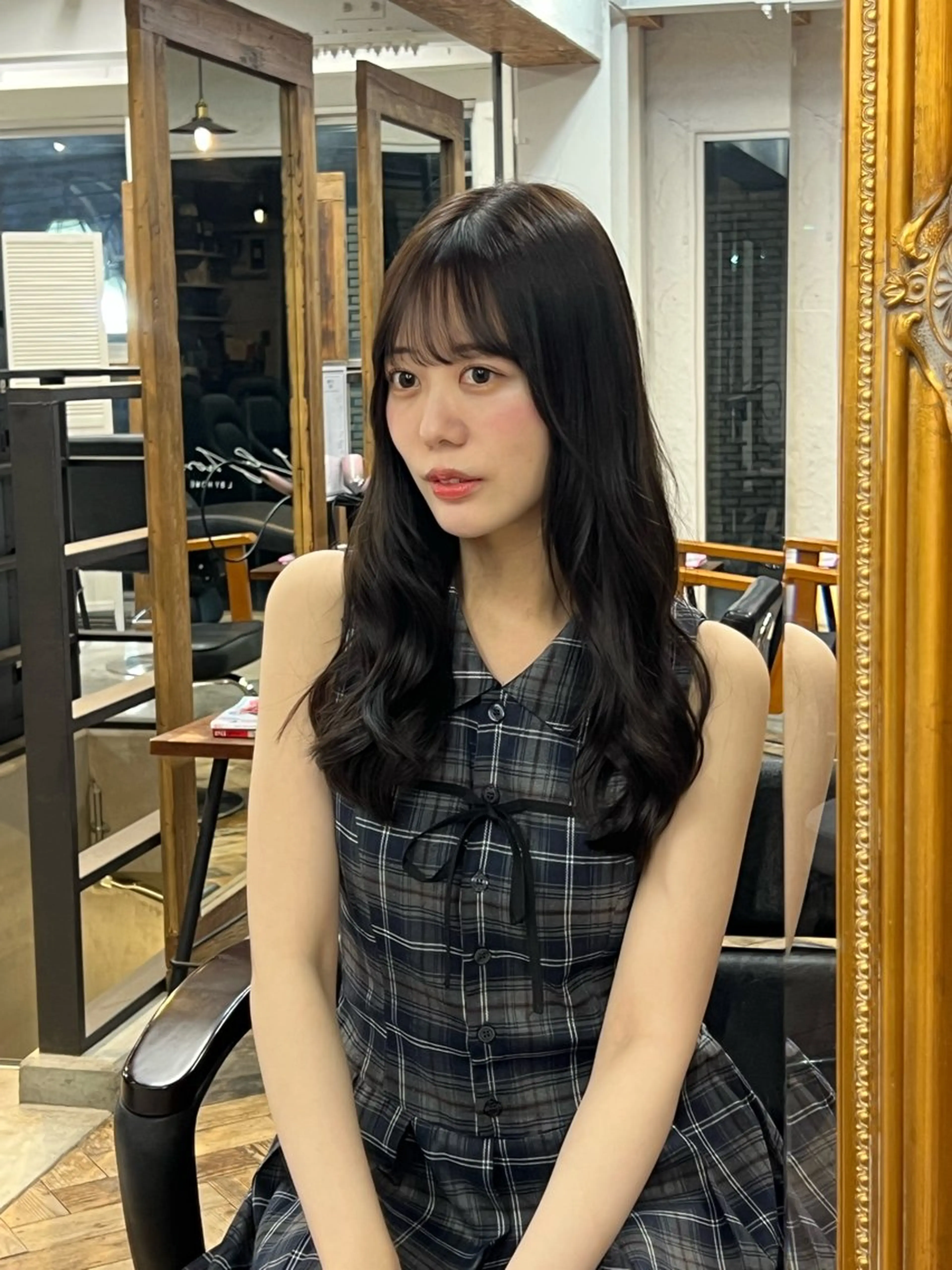 ロング YUI / LbyHOMEのヘアスタイル