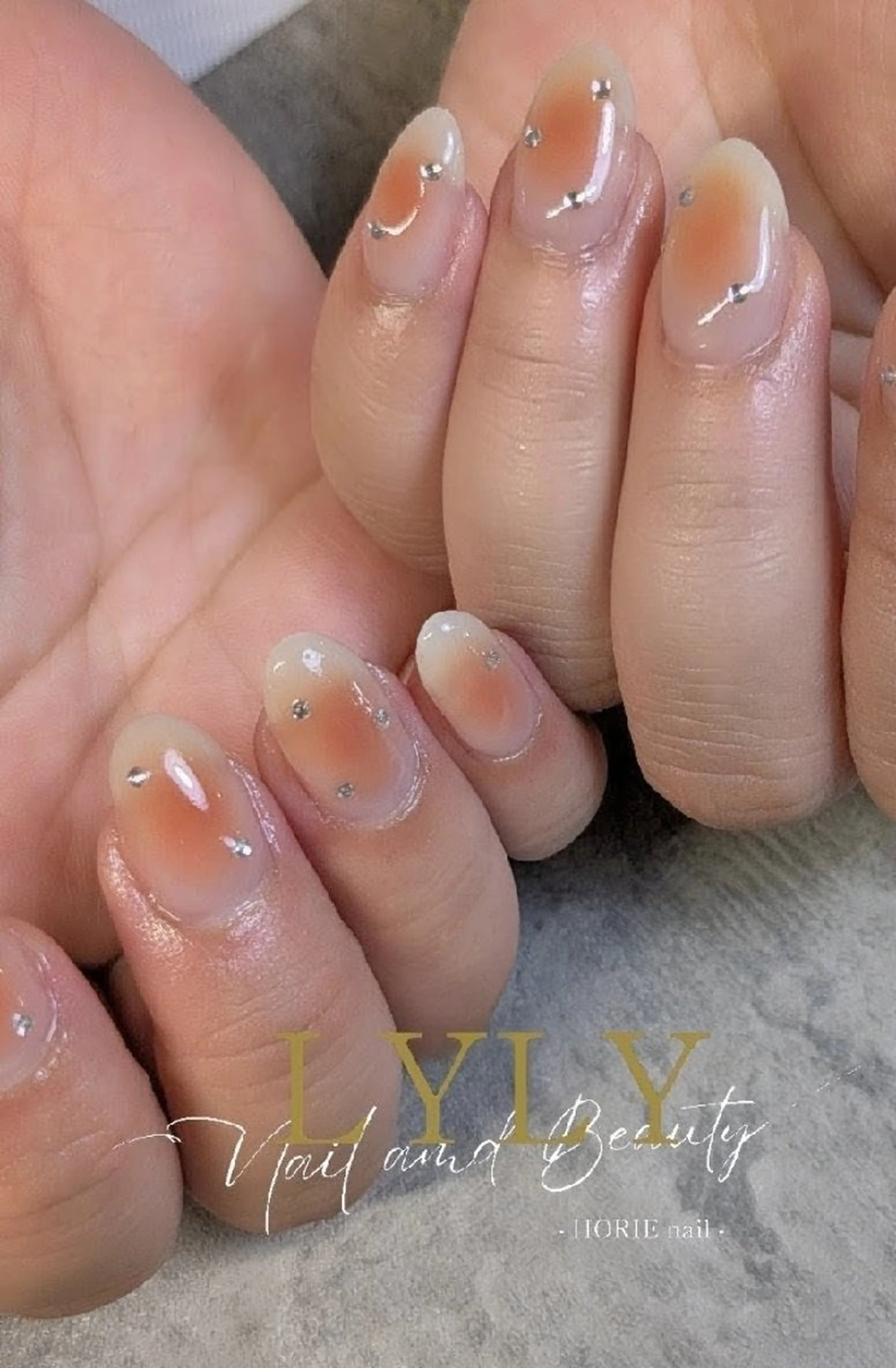 ネイル チークネイル LYLY ✾ai✾のネイルデザイン