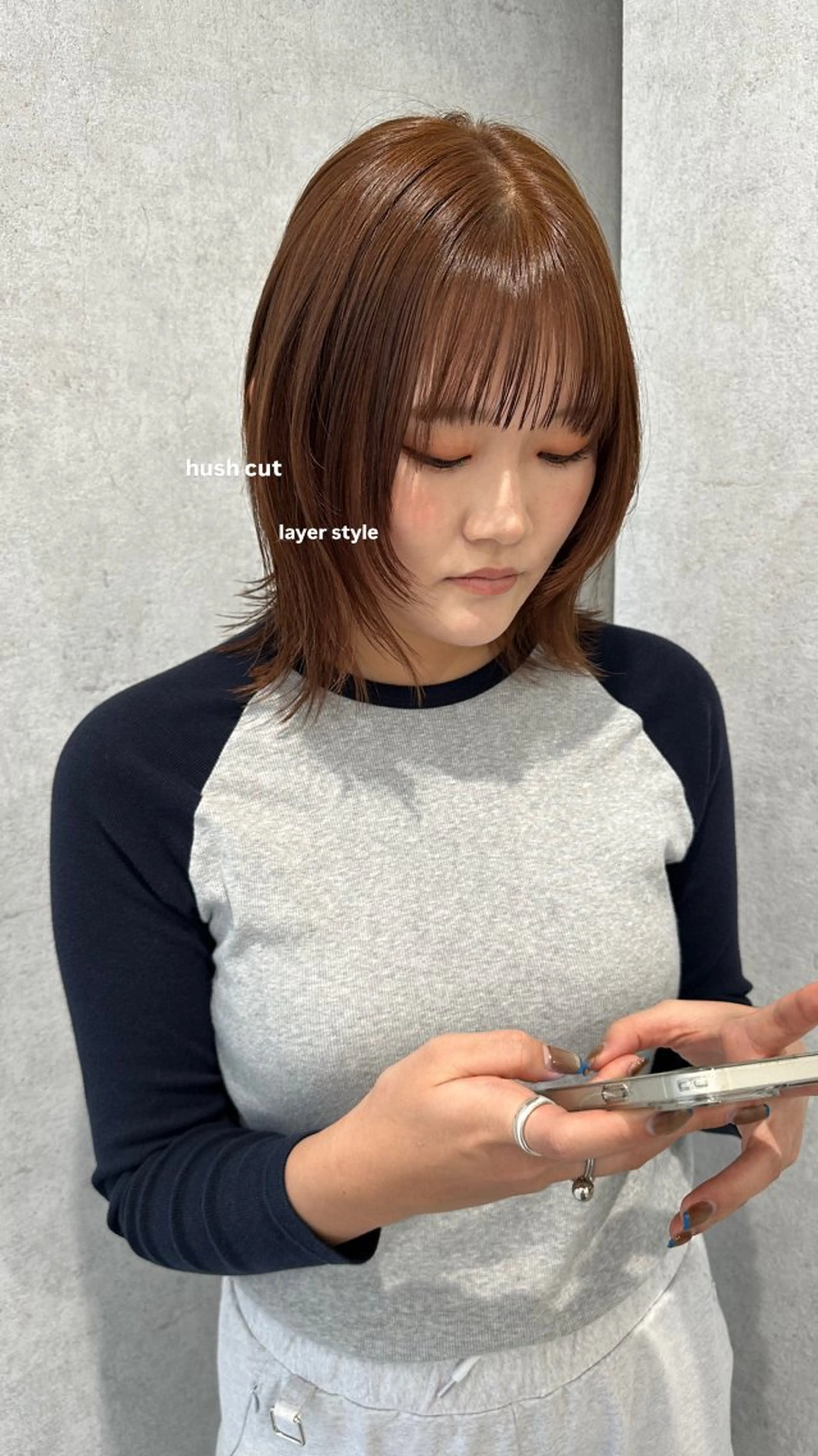 ミディアム カラー 韓国レイヤーカット/ 艶カラー/ noaのヘアスタイル