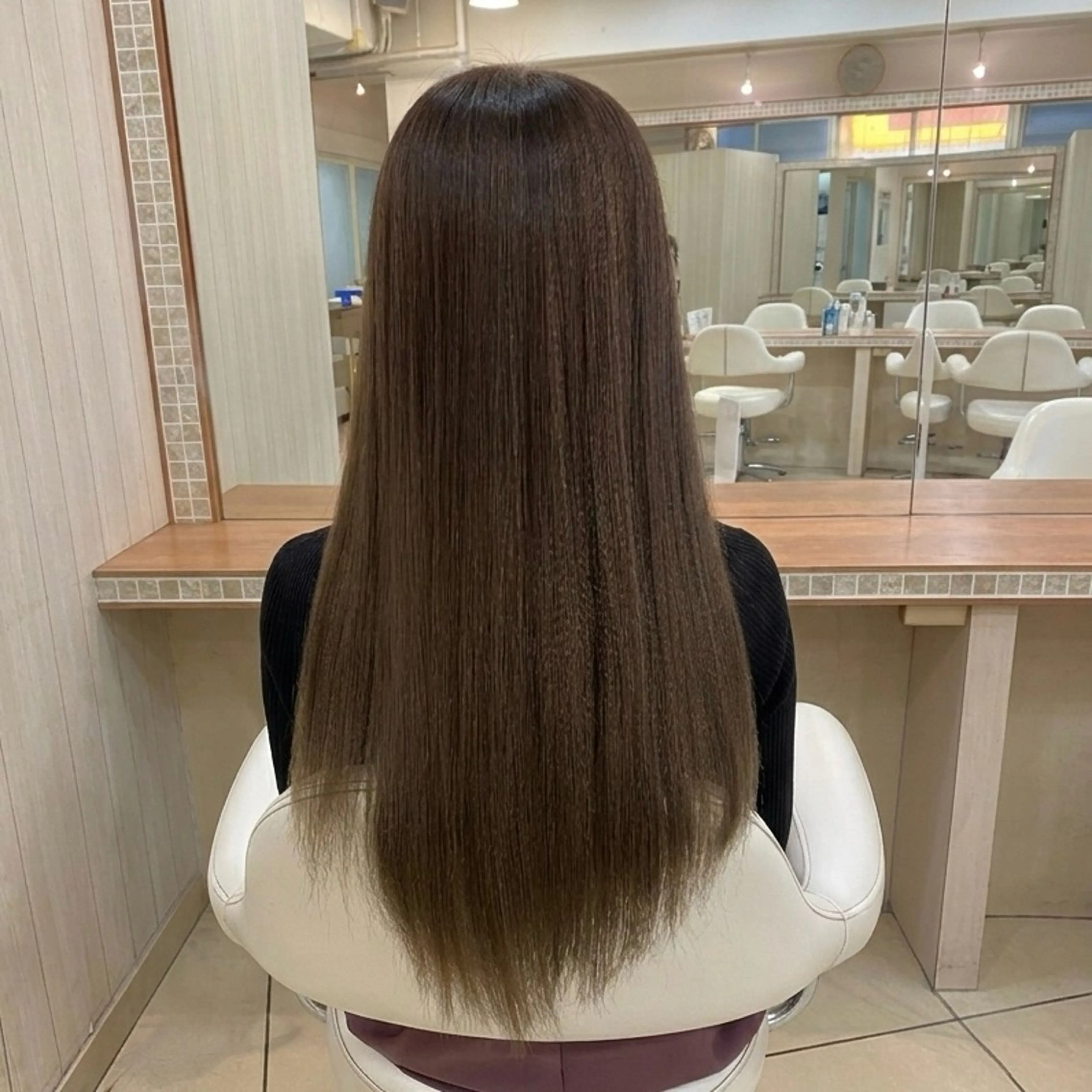 ロング カラー ヘアカラー 具志 真理子のヘアスタイル